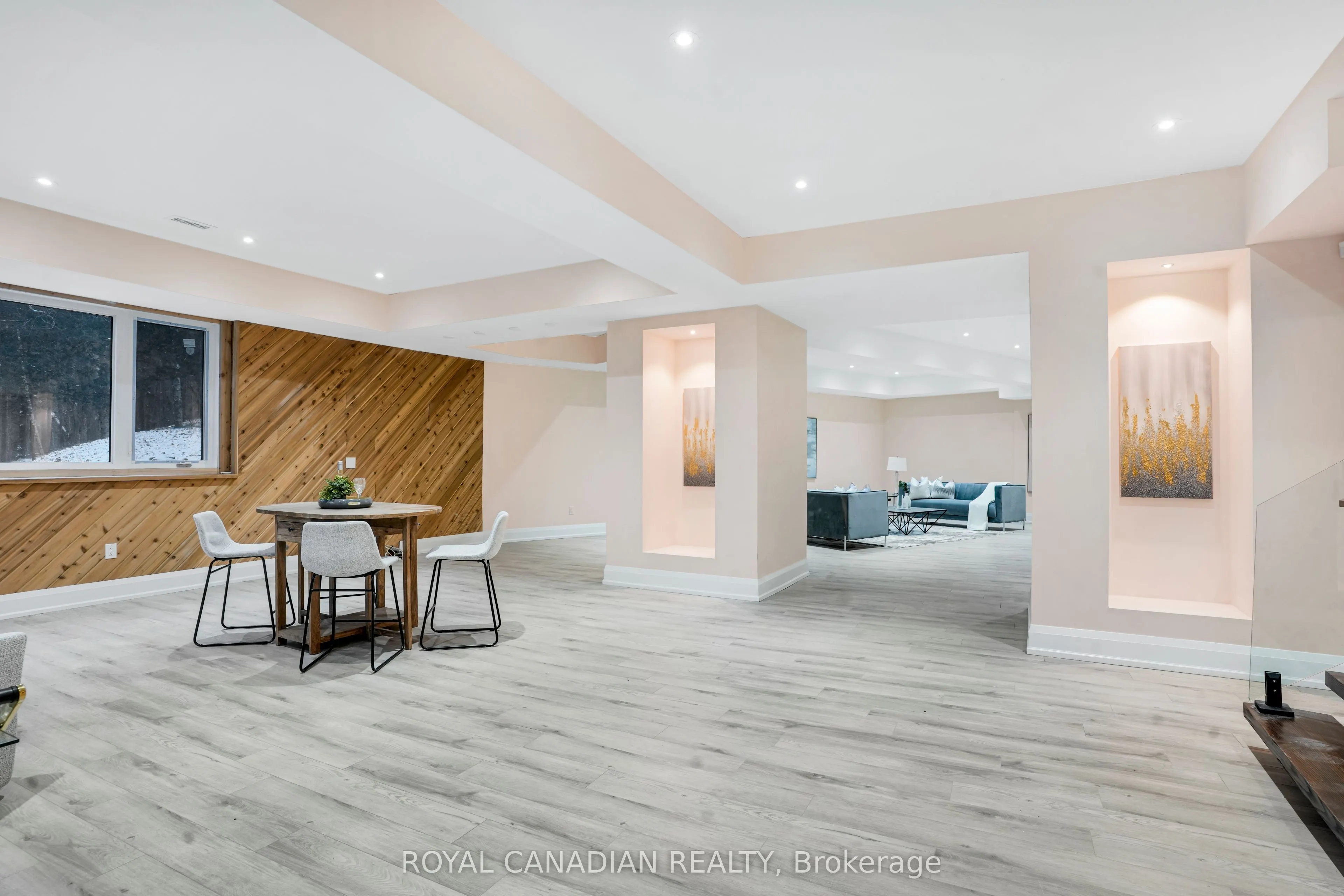 15 Glenview Heights Lane