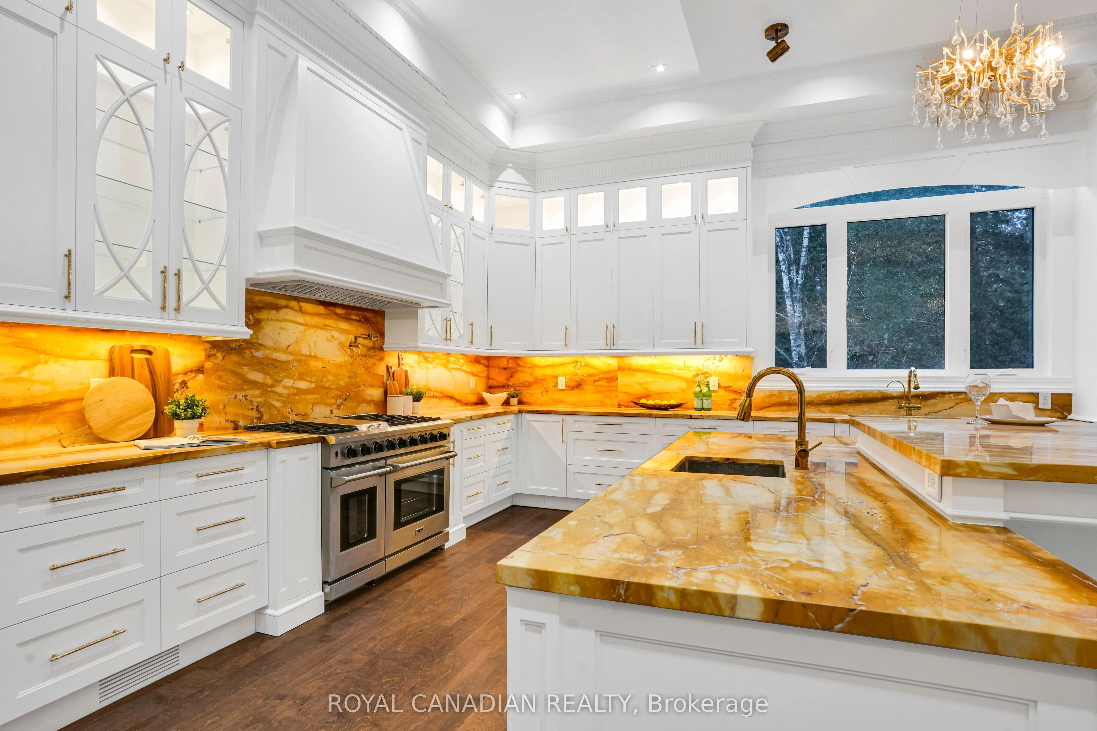 15 Glenview Heights Lane