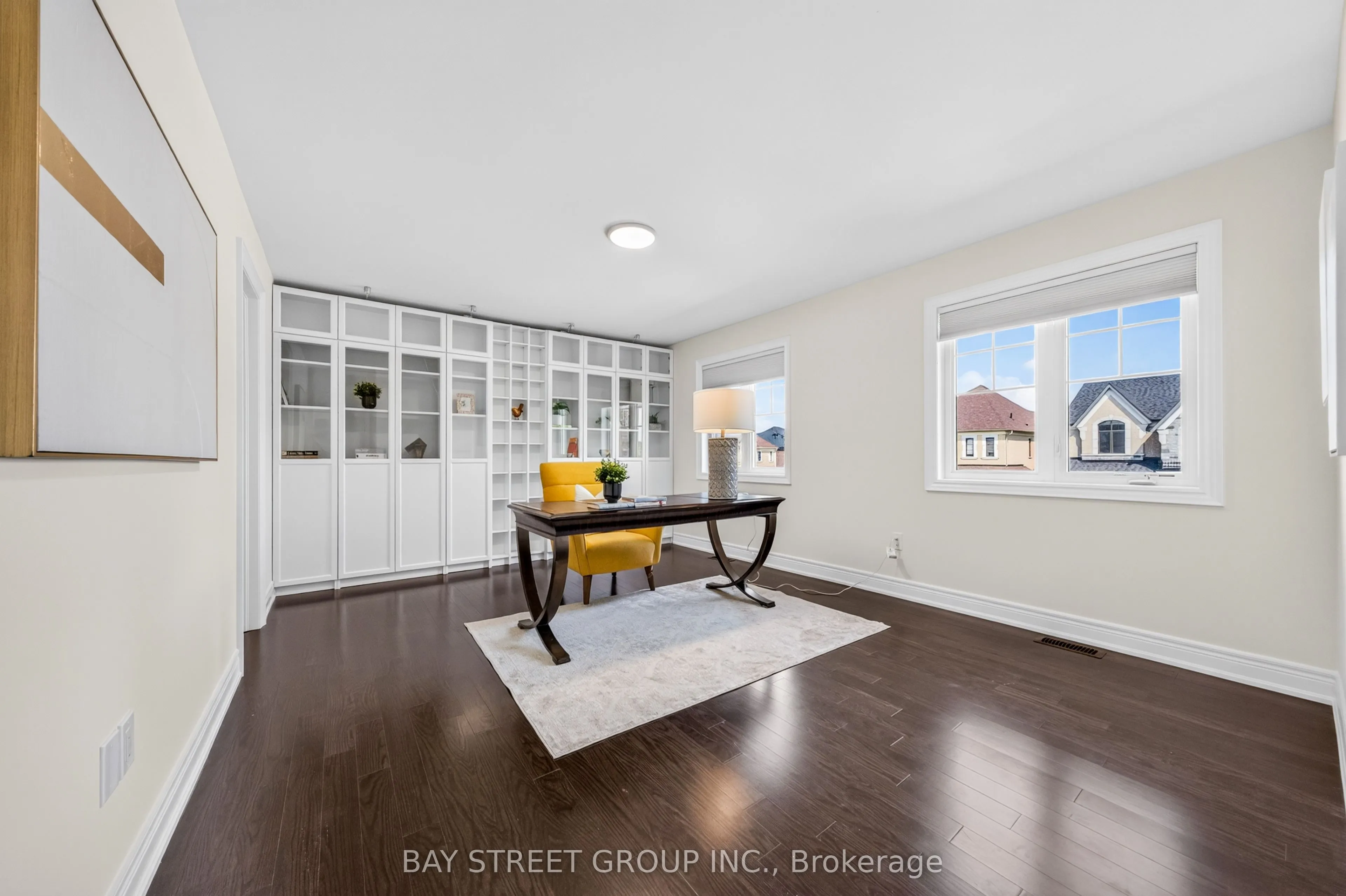 31 Woodgate Pines Drive