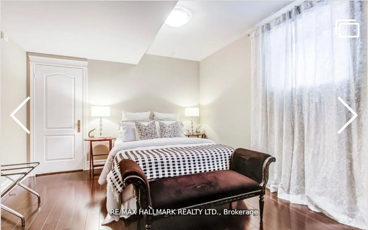 384 Kennedy Street W