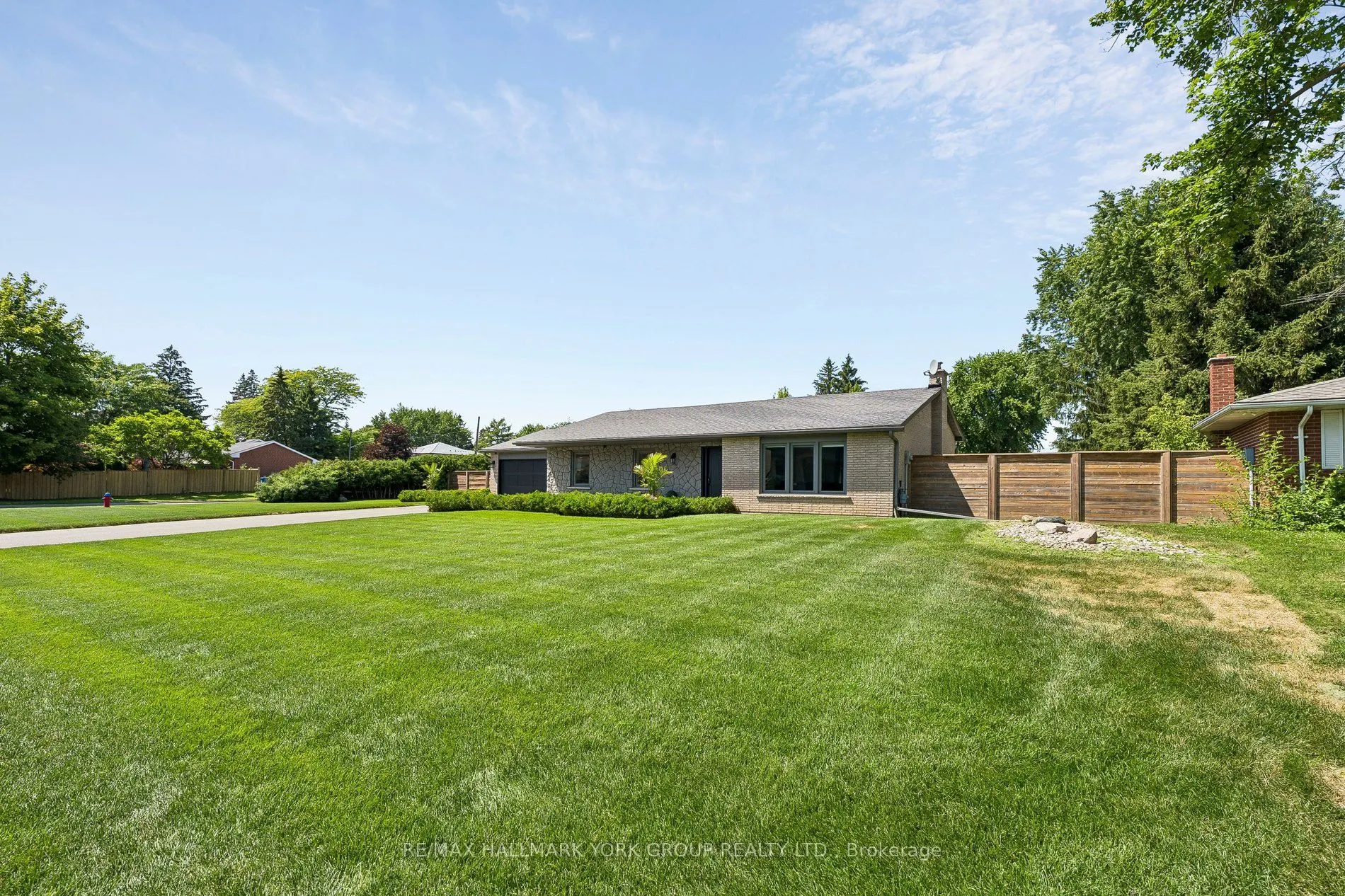 256 Banner Lane