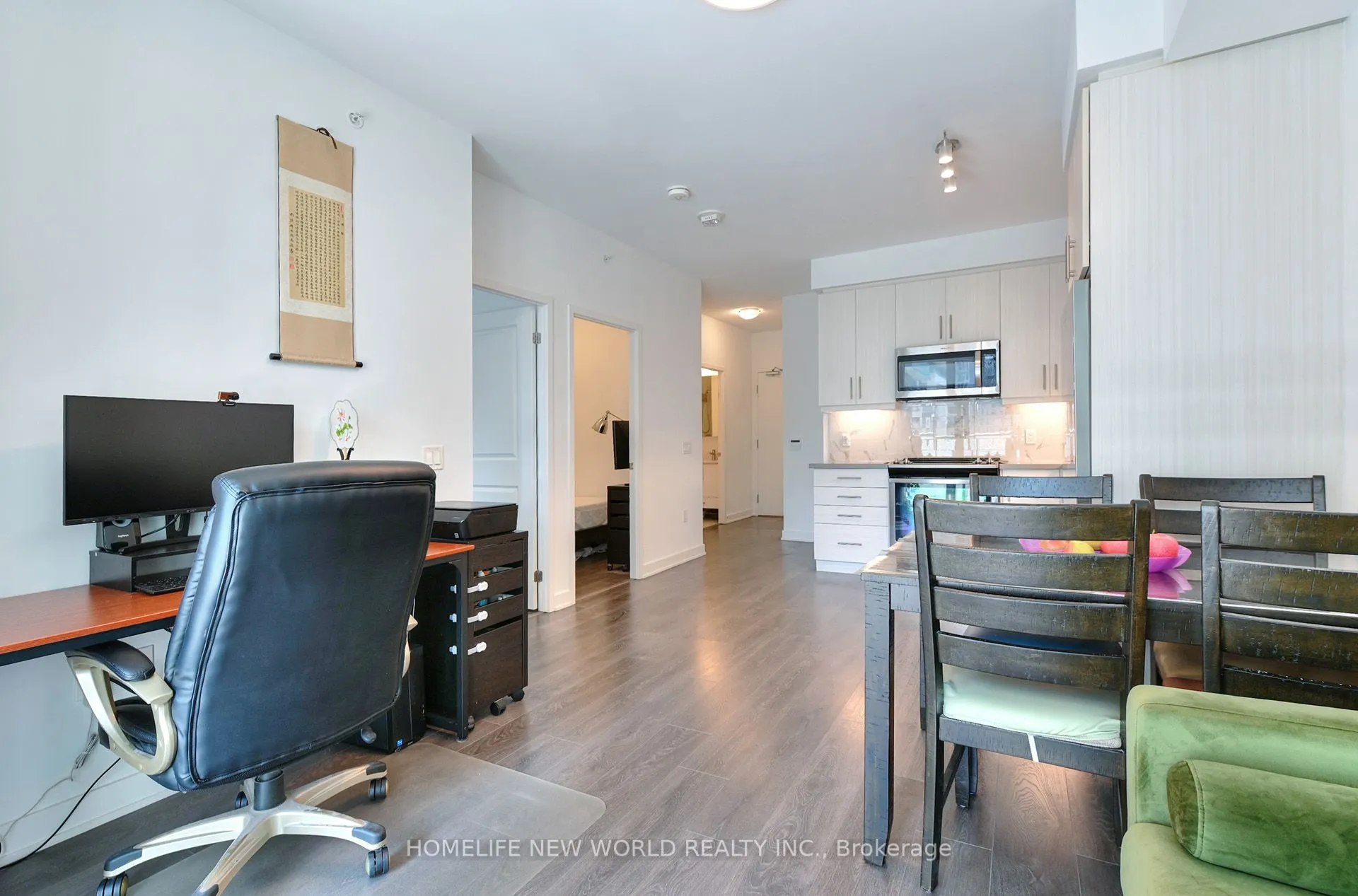 85 Oneida Crescent #811