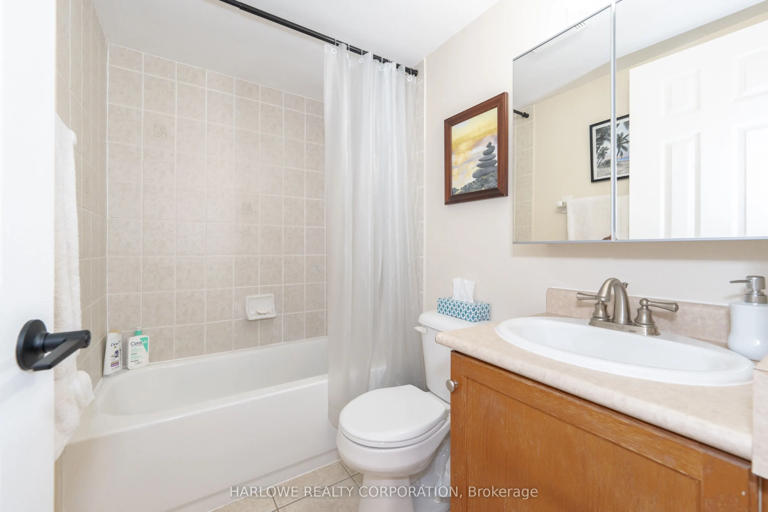 35 Hunt Avenue #401