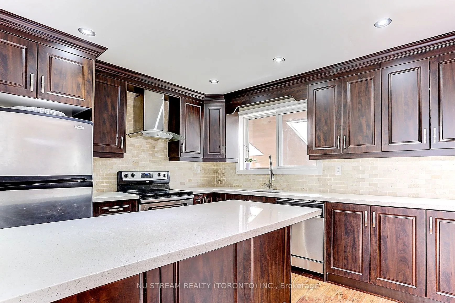 432 Crosby Avenue #Main