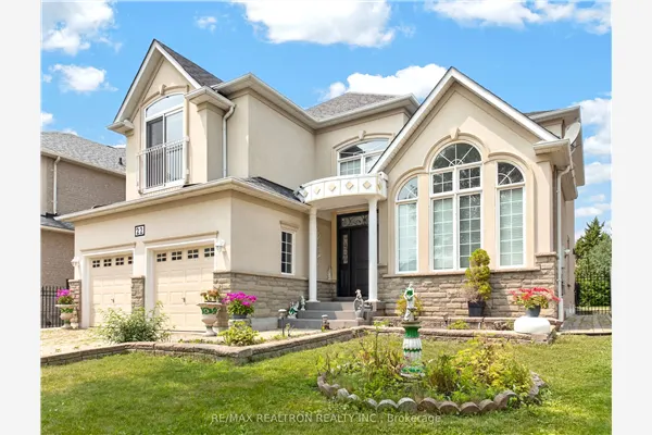 22 Queensborough Court