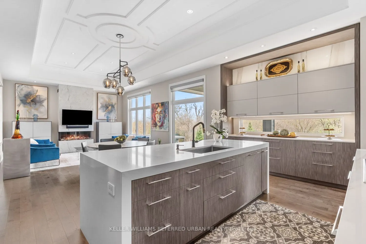 61 Ria Court
