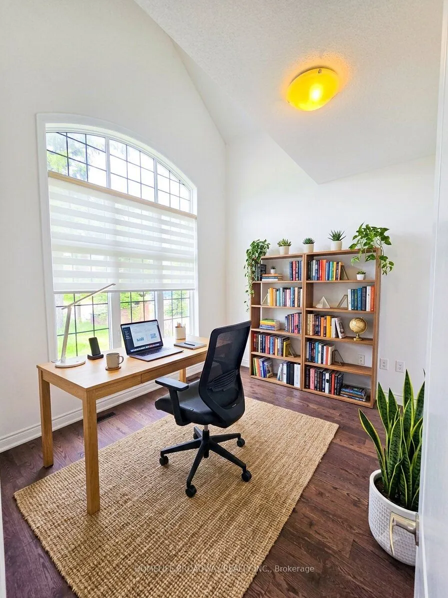 525 Elgin Mills Road W