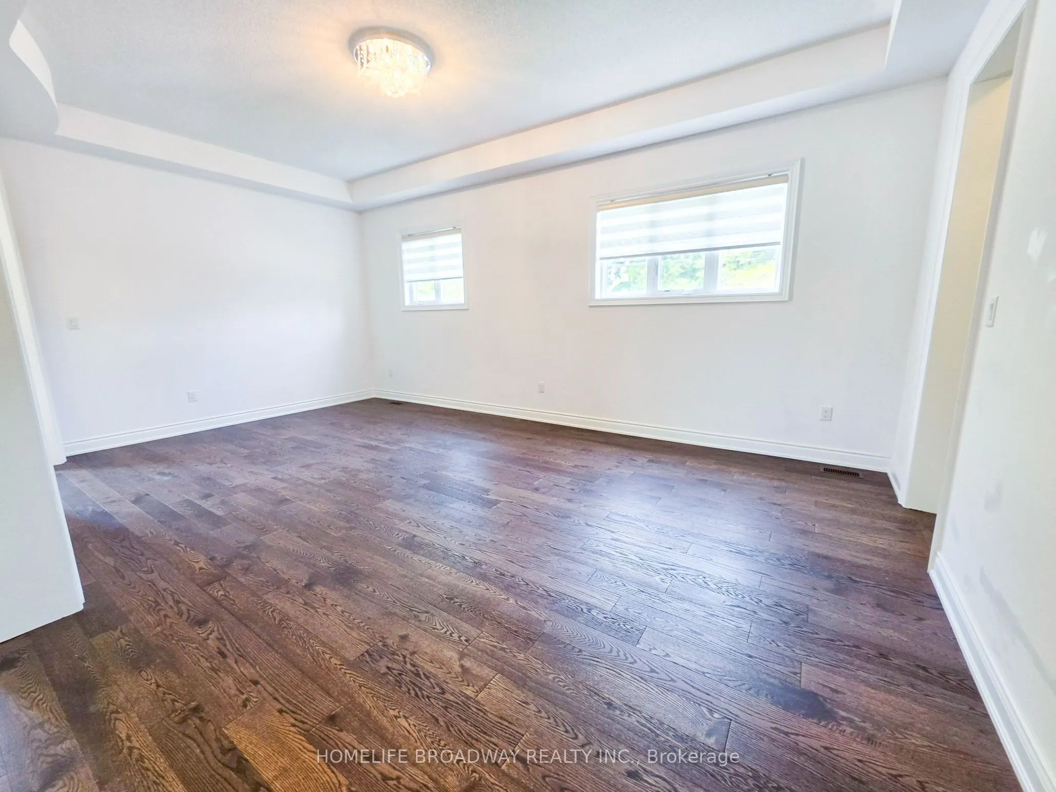 525 Elgin Mills Road W