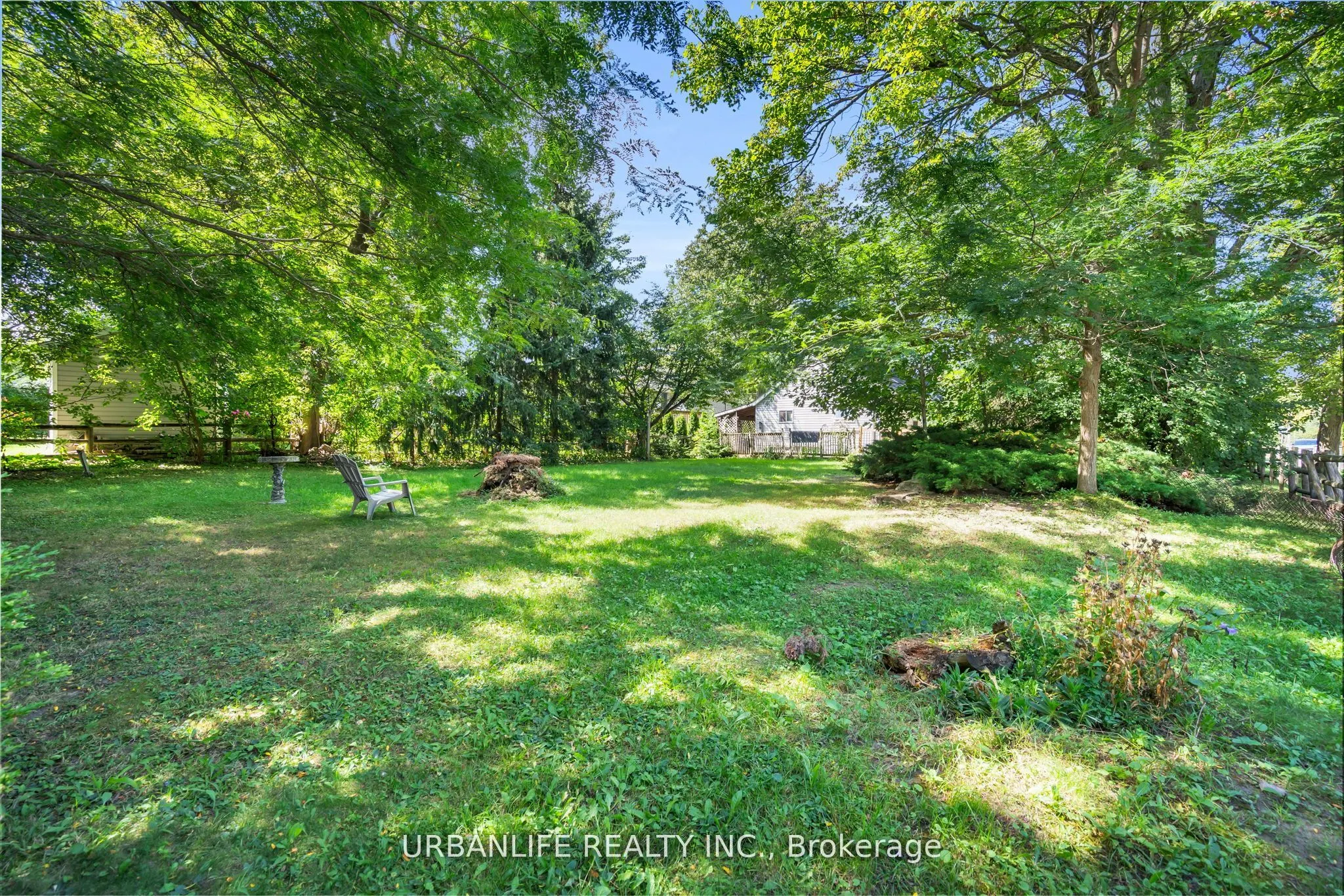 21 Oak Avenue