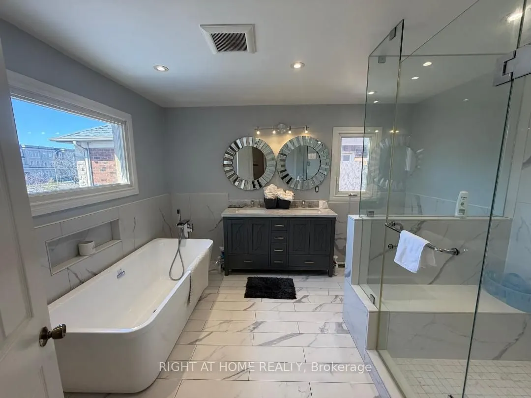 31 NORTHGATE Crescent E