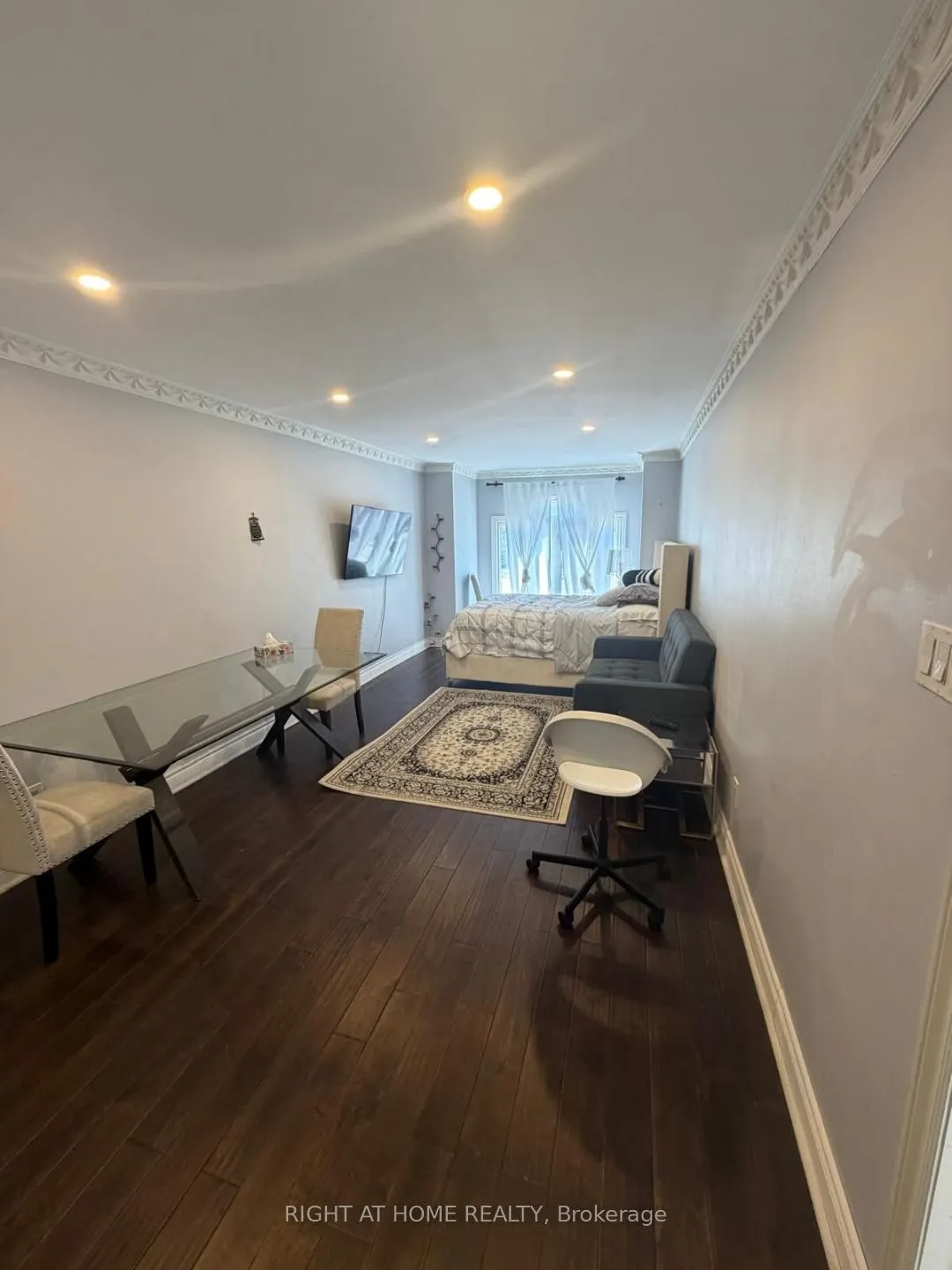 31 NORTHGATE Crescent E
