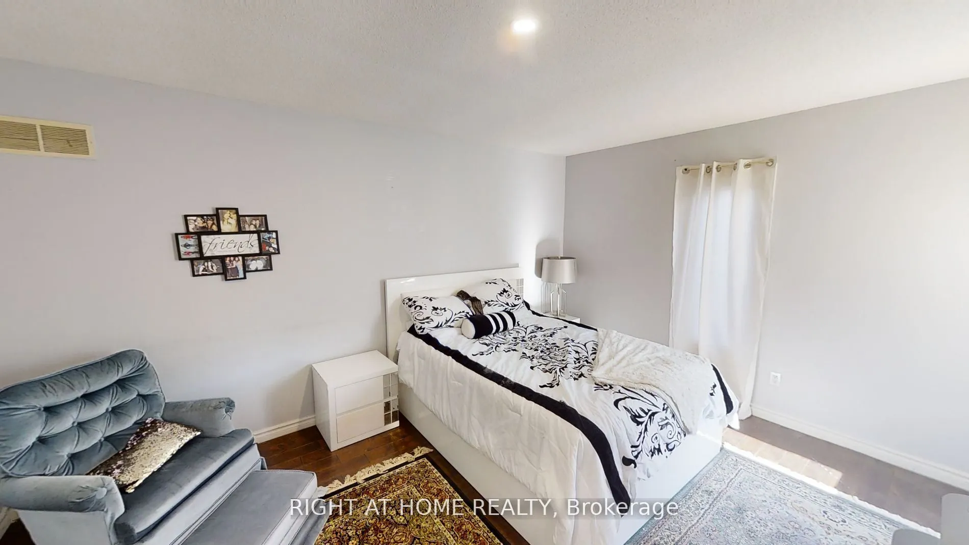 31 NORTHGATE Crescent E