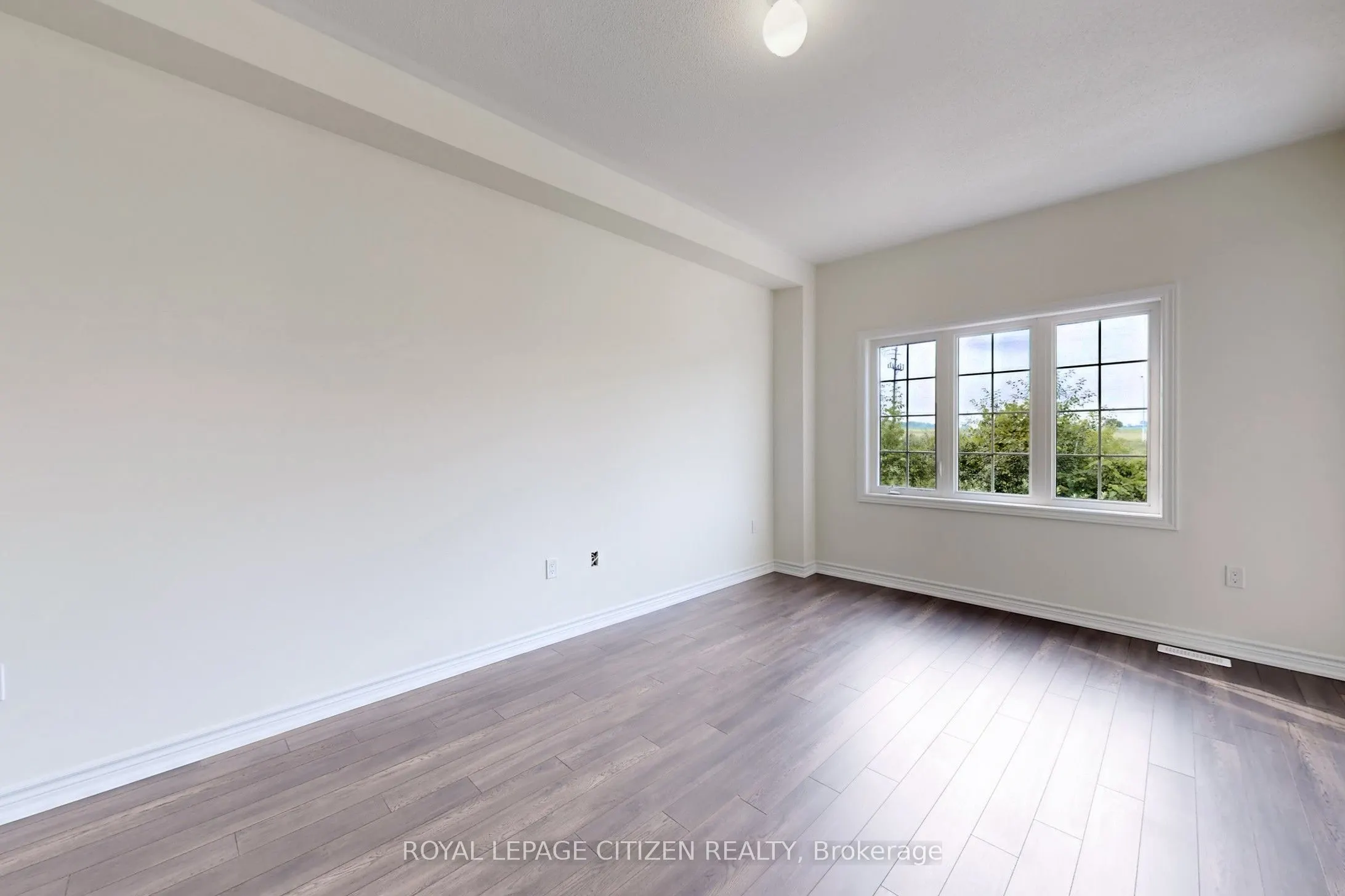 123 Cliff Thompson Crescent