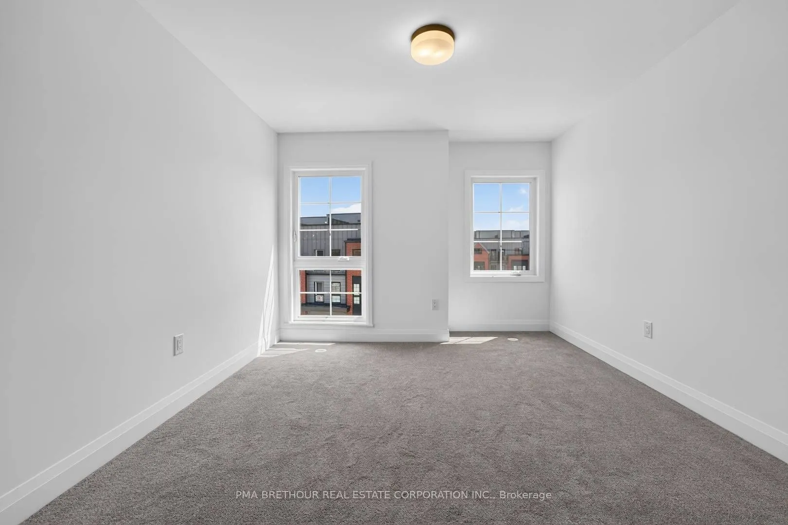 52 Burleigh Mews