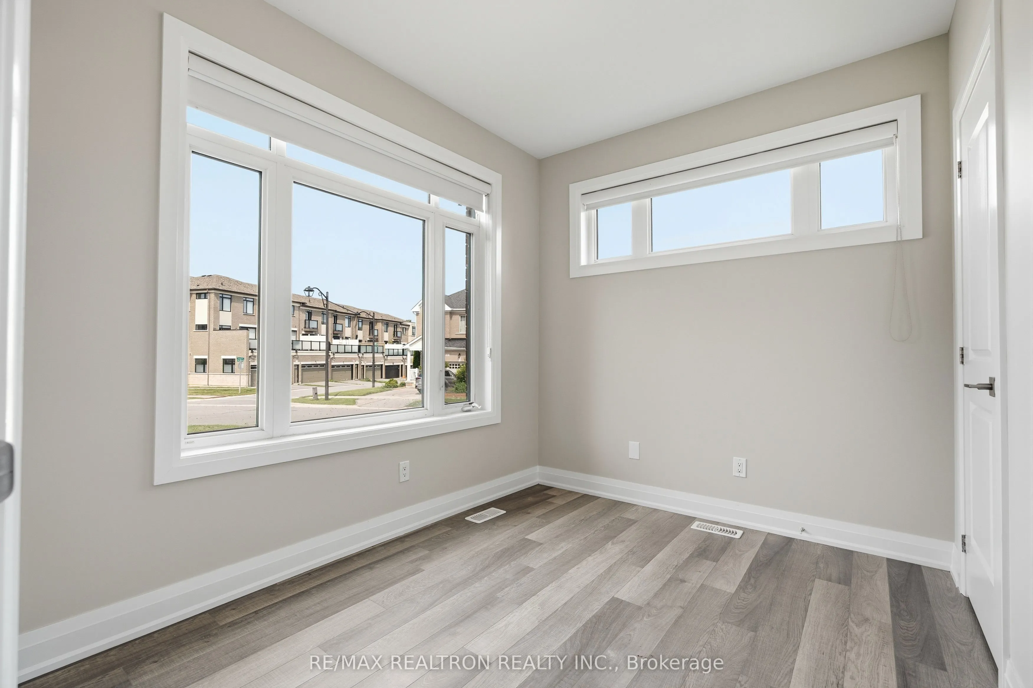 5 Sparks Street