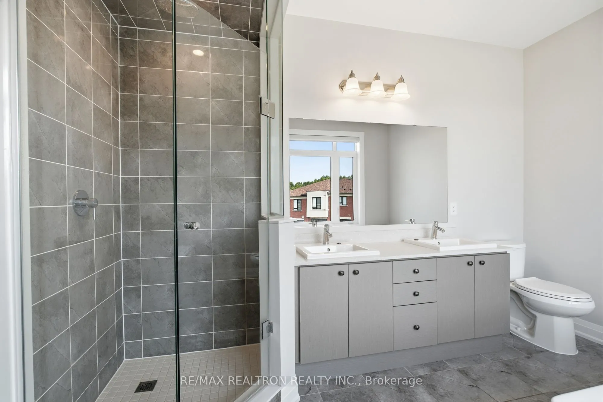 5 Sparks Street