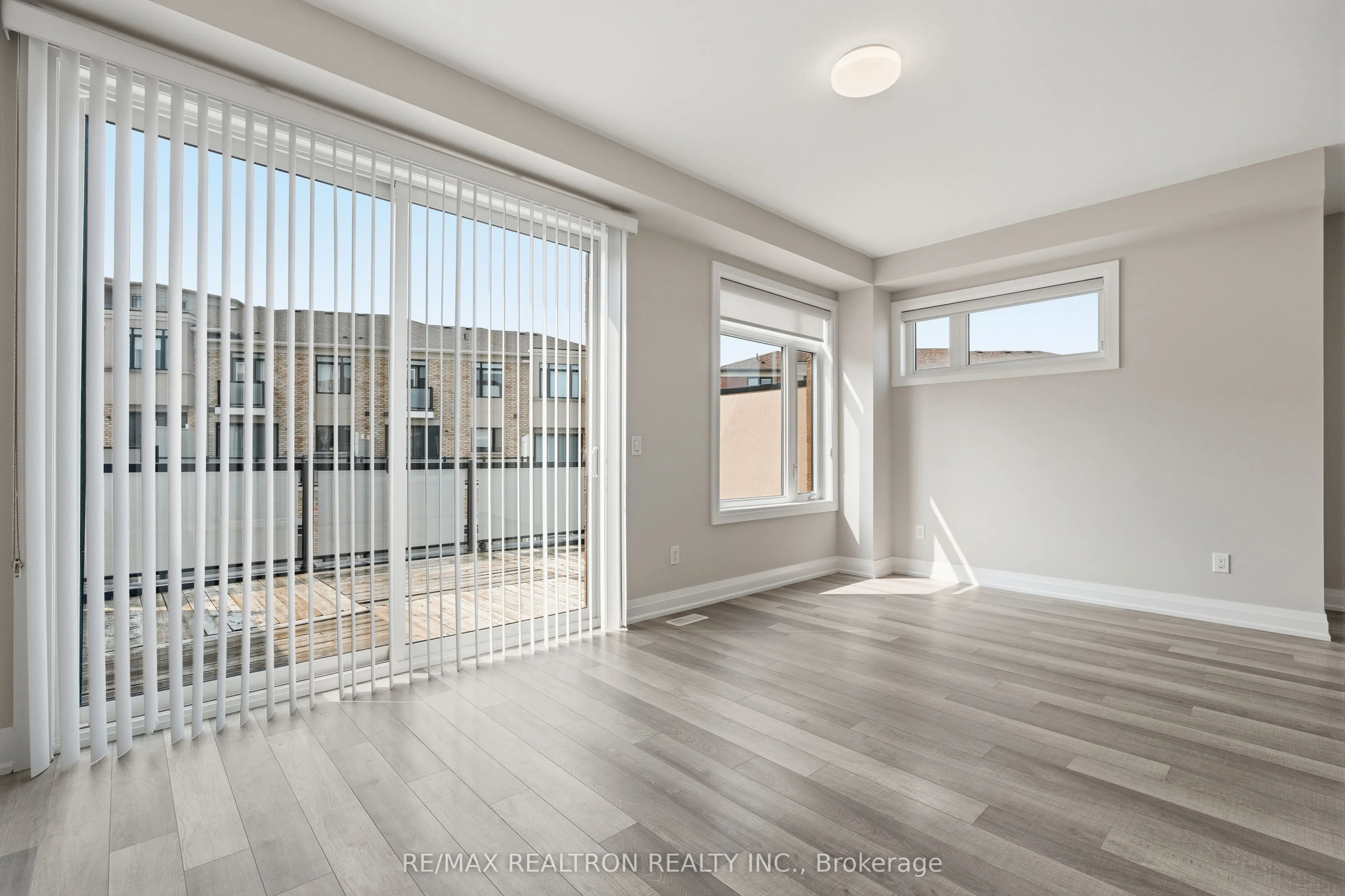 5 Sparks Street