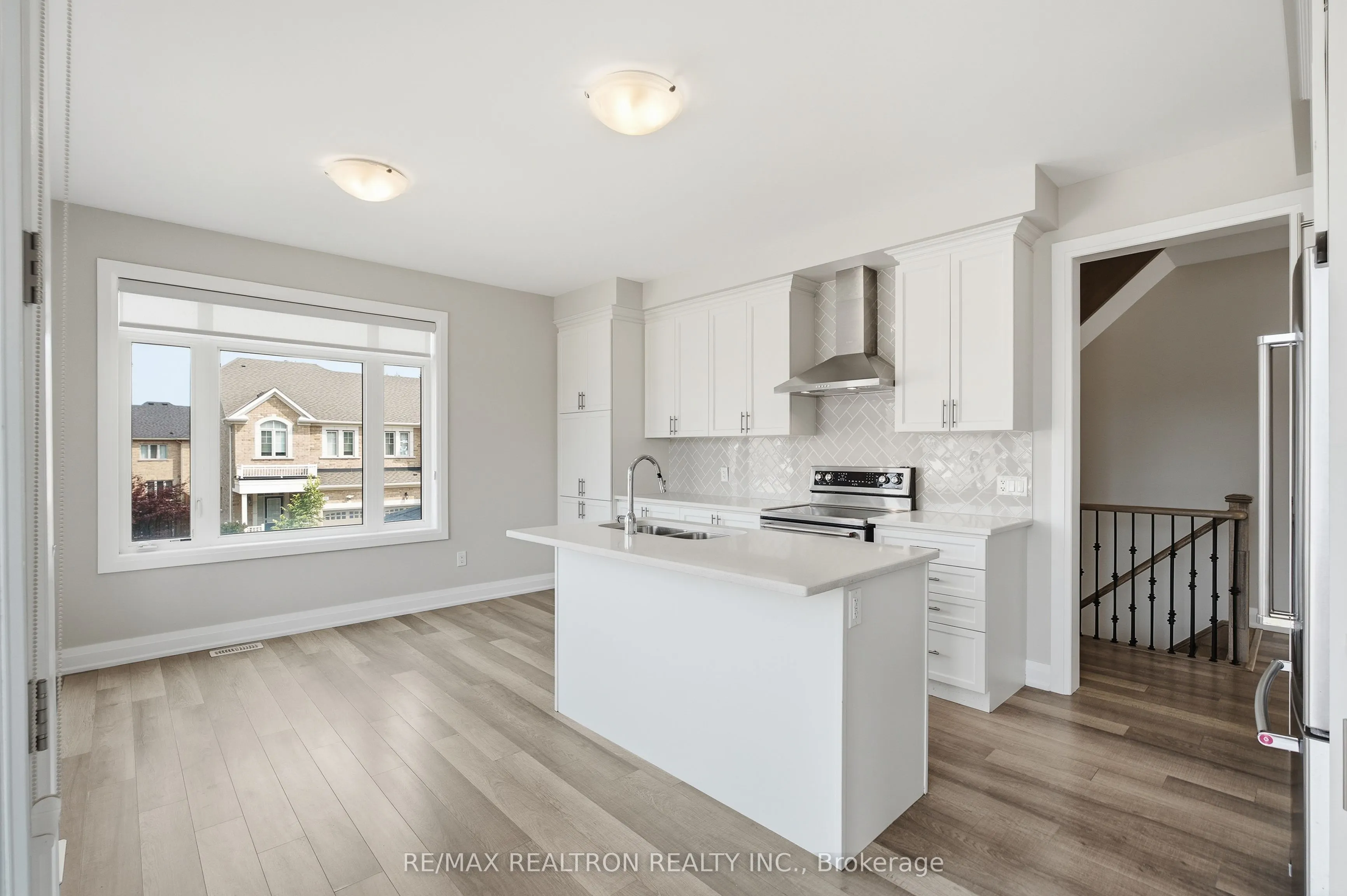 5 Sparks Street