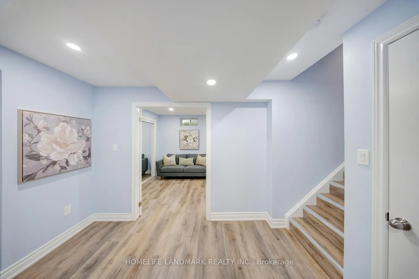 298 West Lawn Crescent