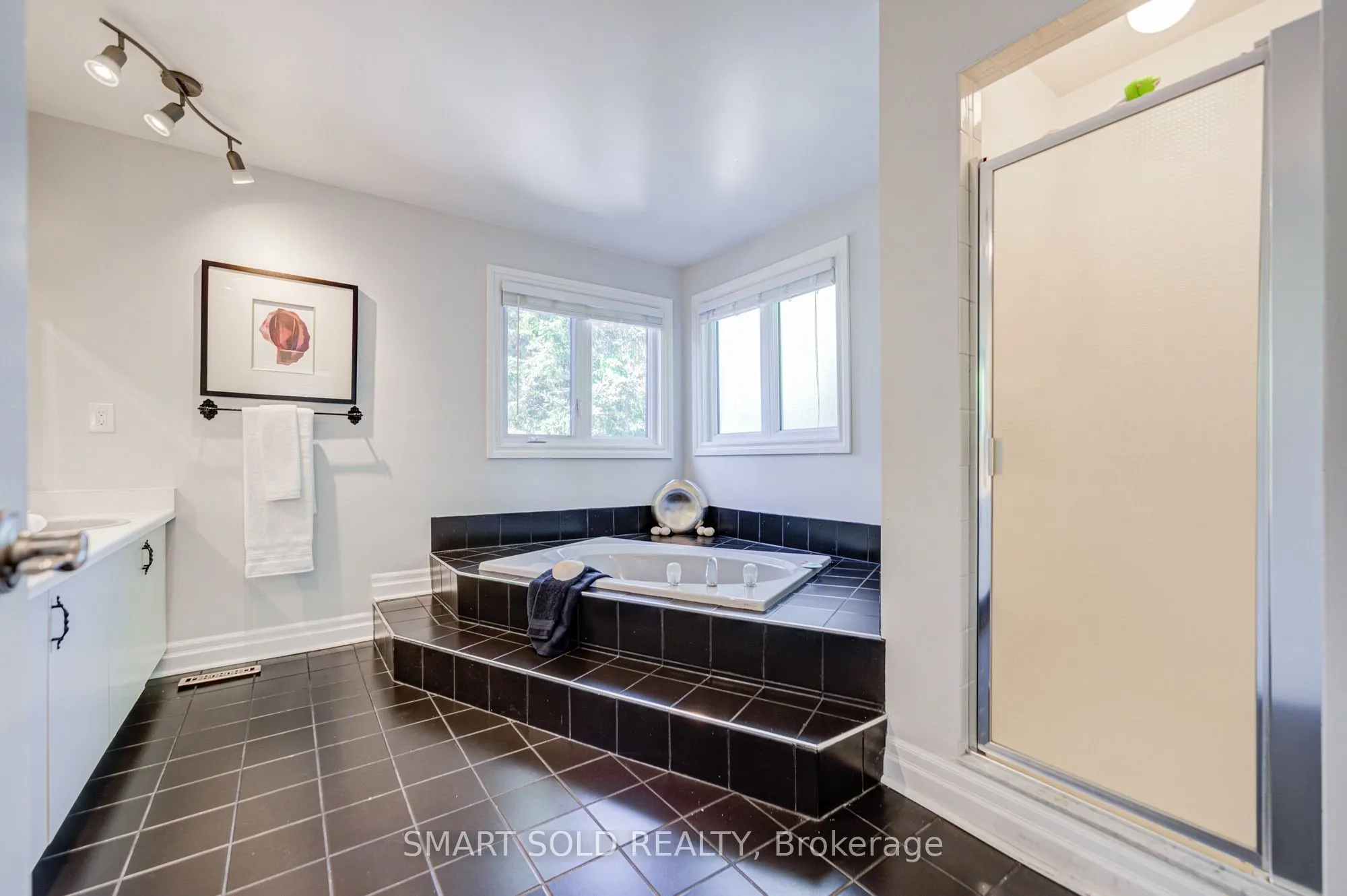 350 Kirby Crescent
