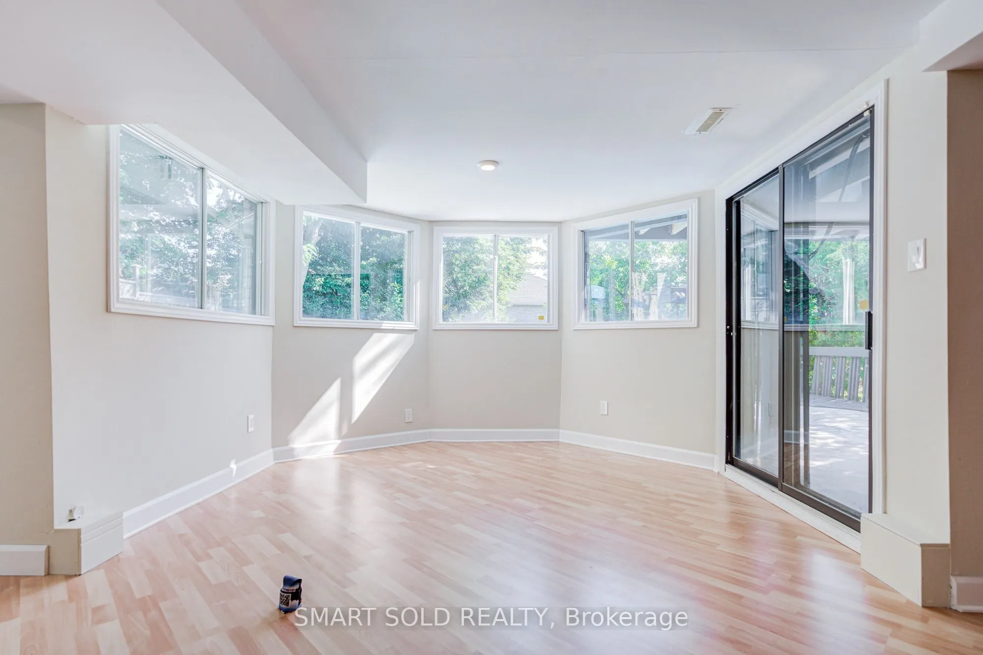 350 Kirby Crescent