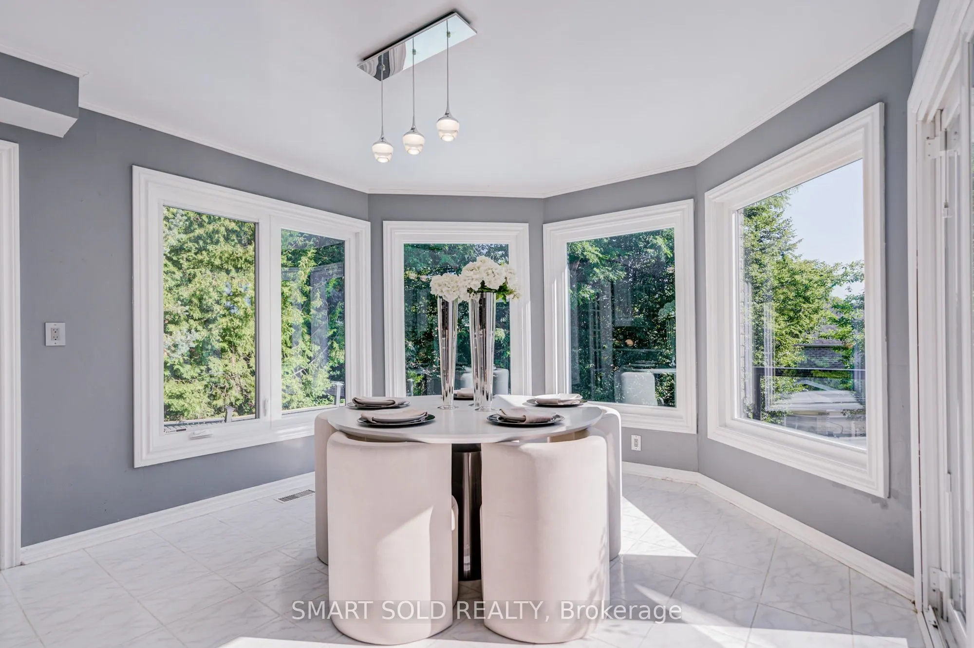 350 Kirby Crescent