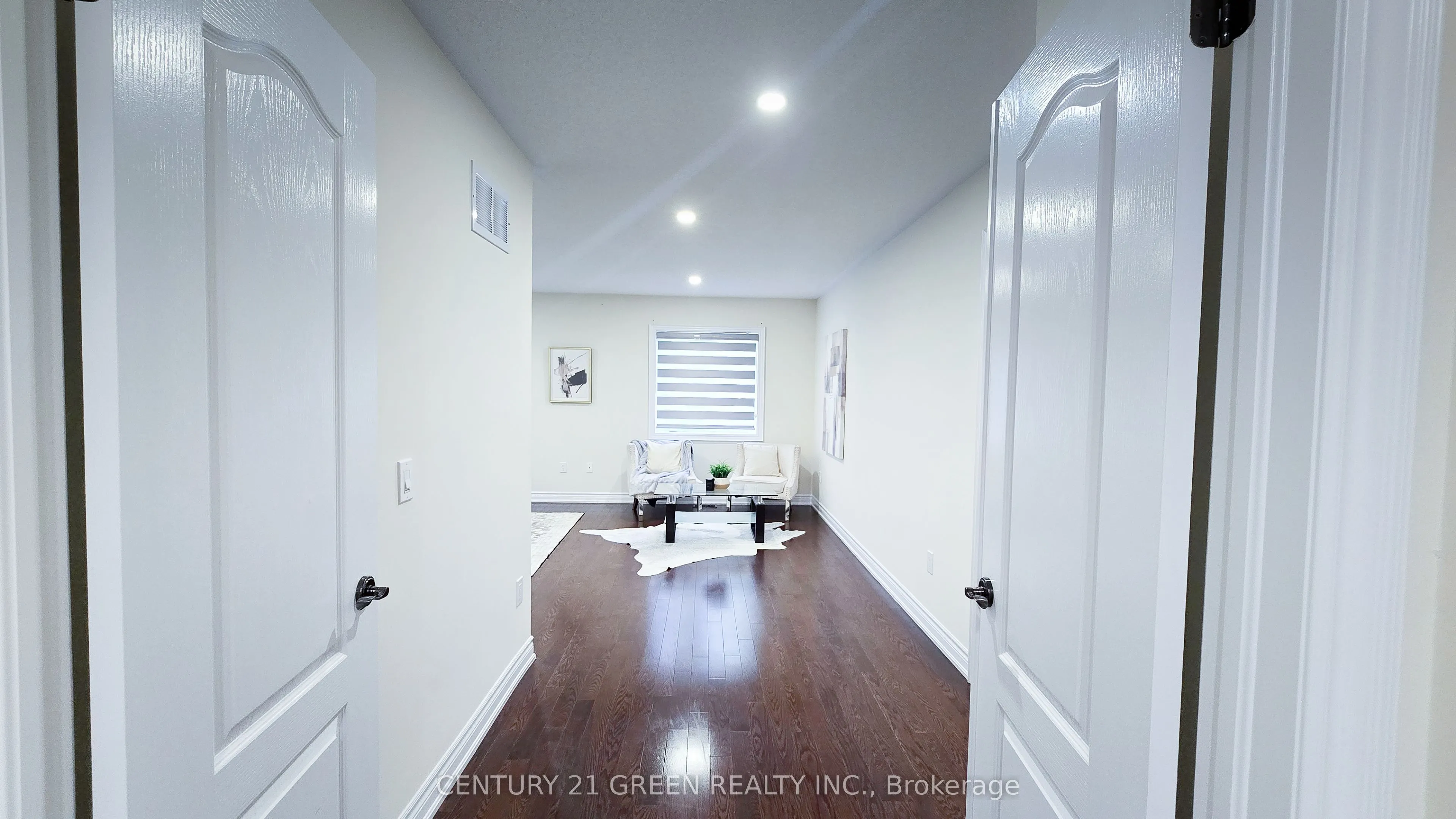 61 Magdalan Crescent