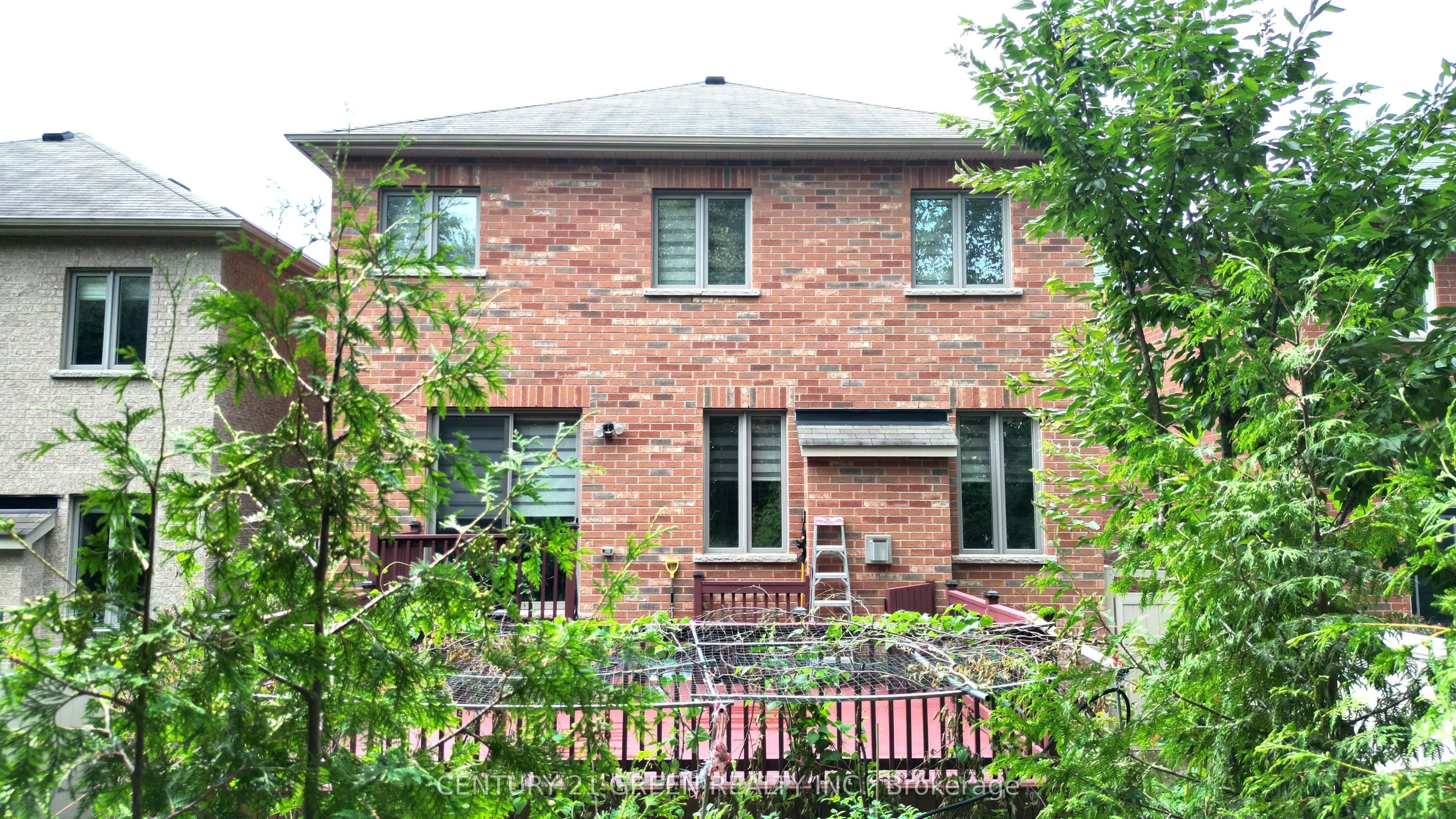 61 Magdalan Crescent
