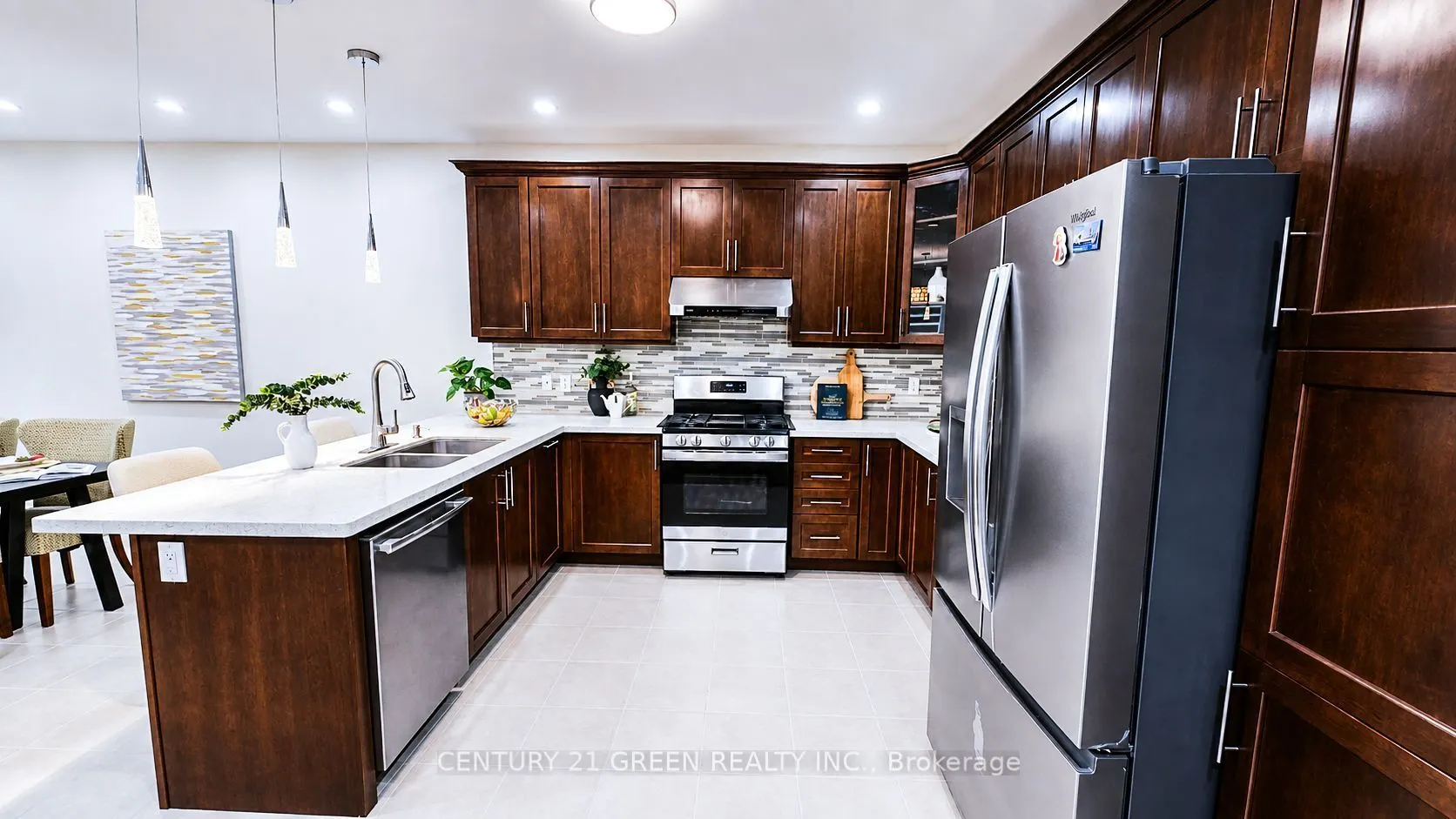 61 Magdalan Crescent