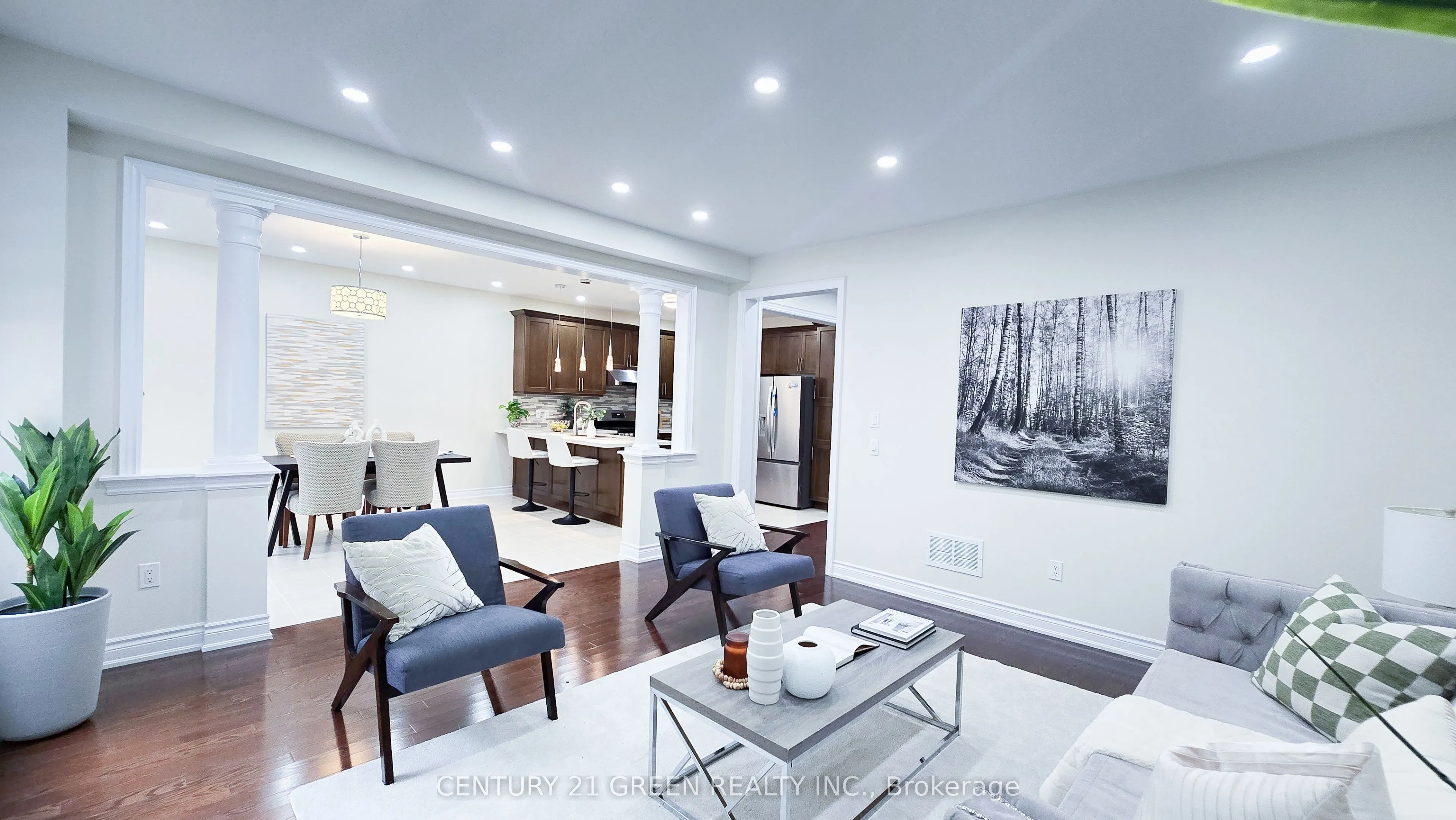 61 Magdalan Crescent