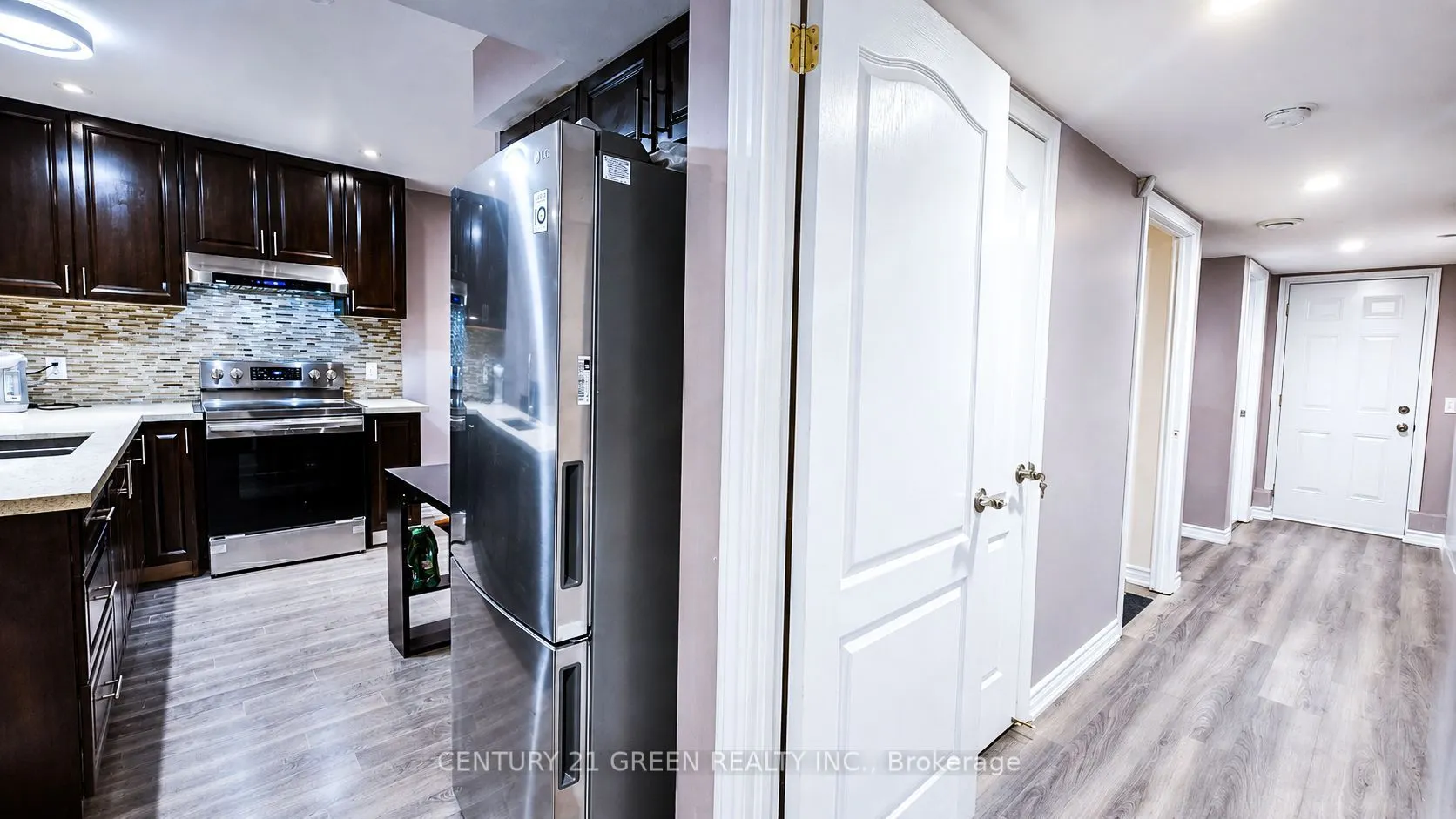 61 Magdalan Crescent