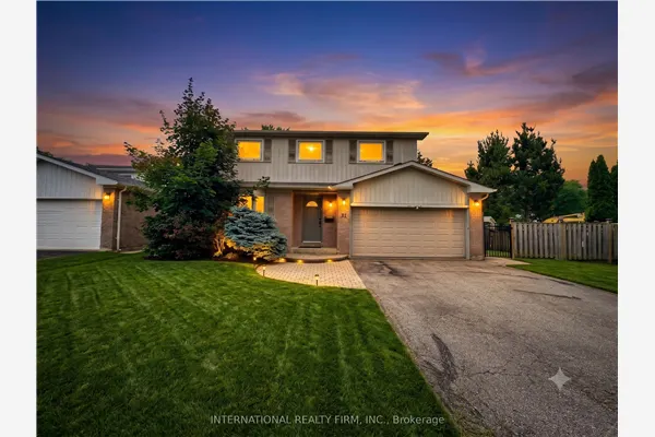 21 Mayvern Crescent
