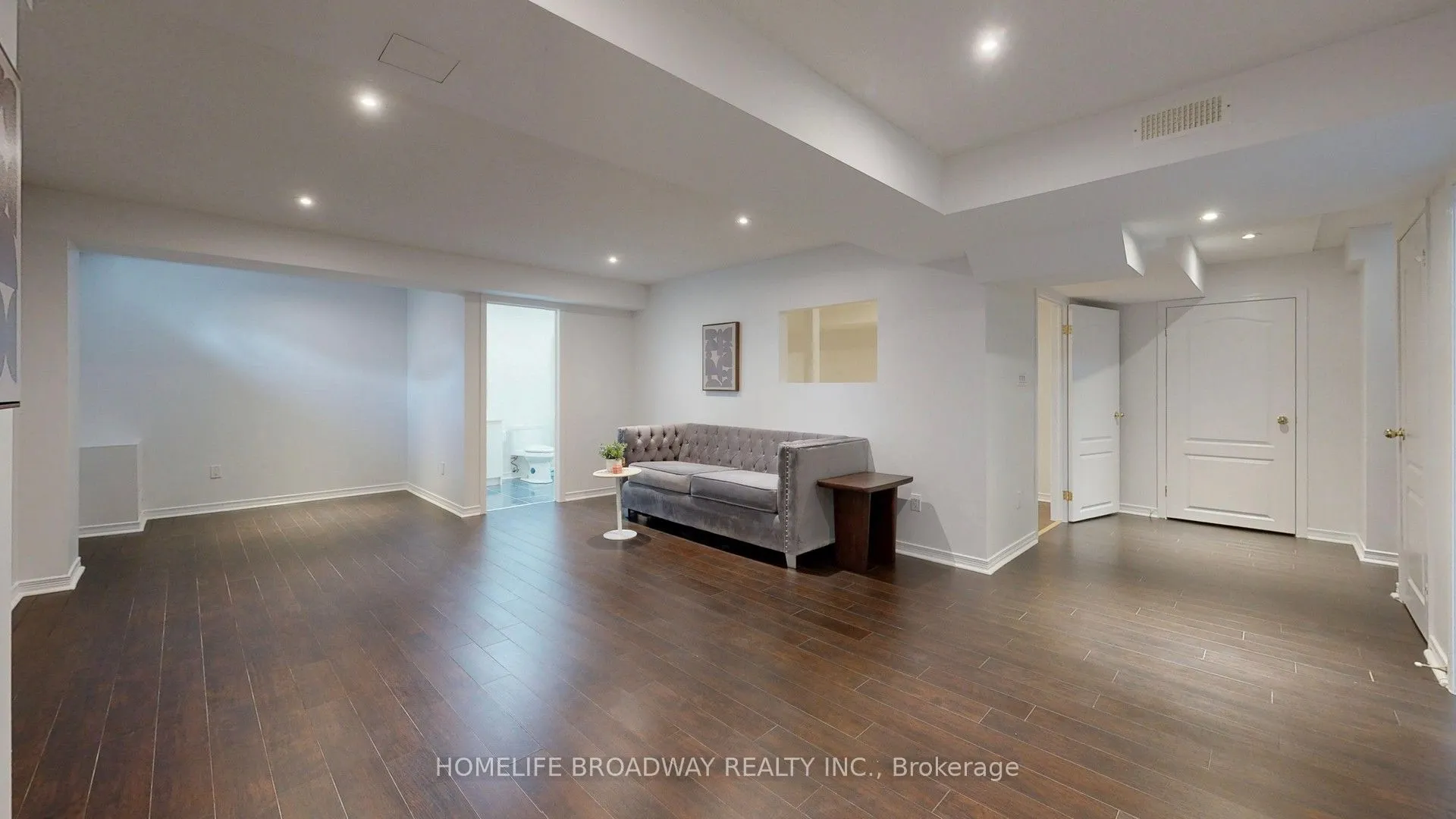 11 Melbourne Drive