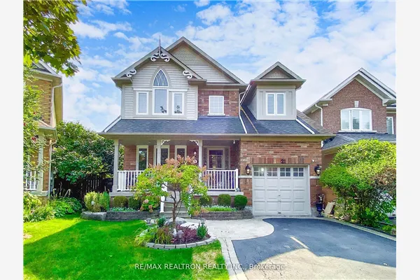 21 Watkins Glen Crescent