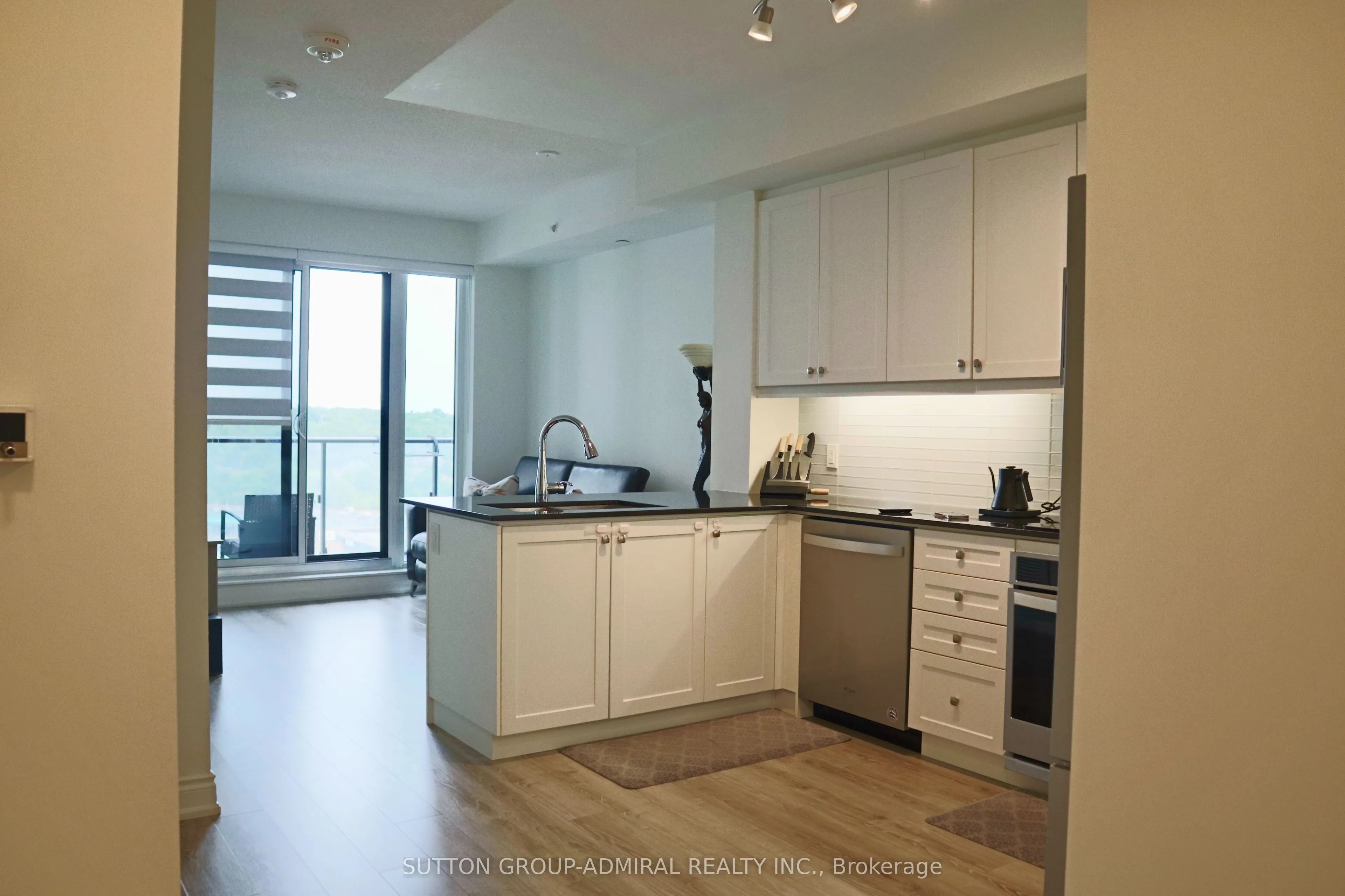9618 Yonge Street #1008