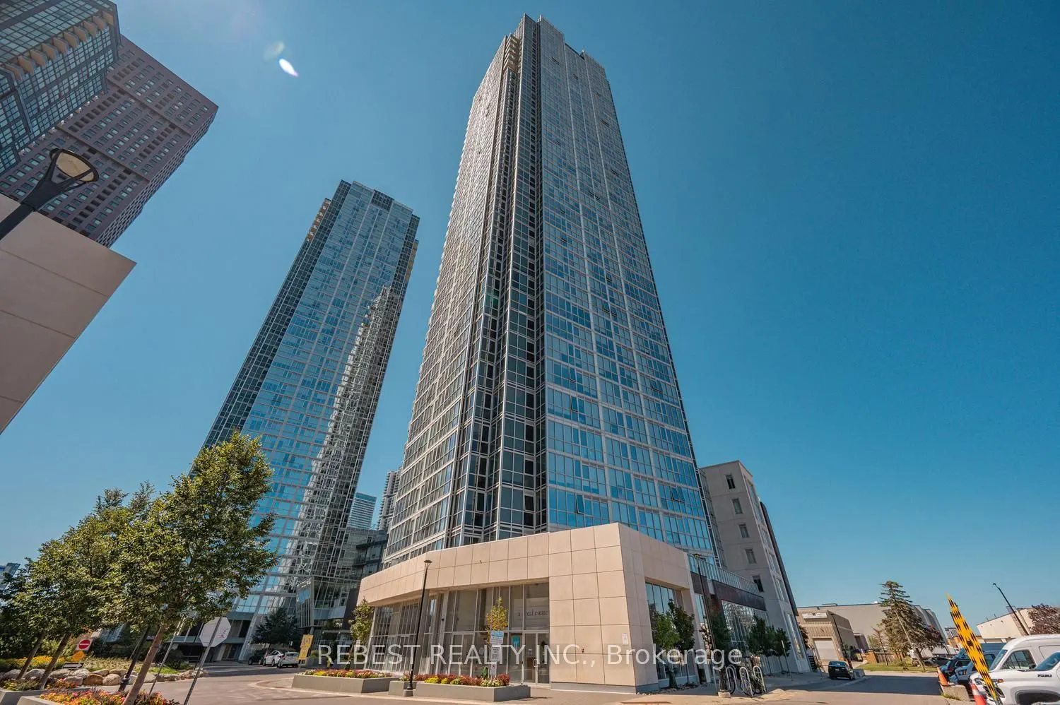 2908 Highway 7 Road #3608(Sale)