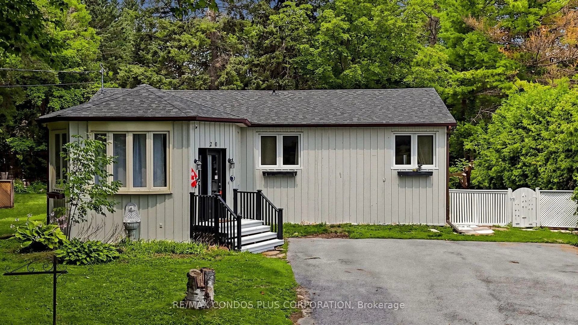 20 Southwood Crescent