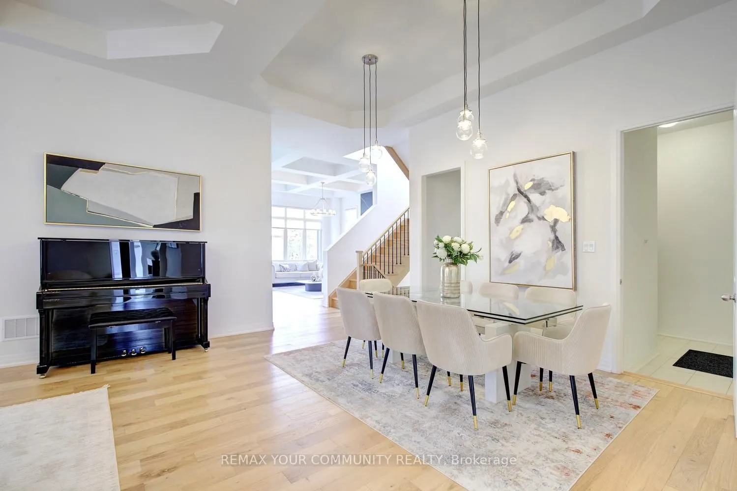 96 Bond Crescent