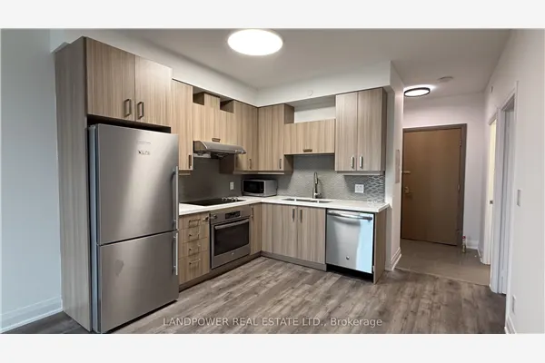 28 Uptown Drive