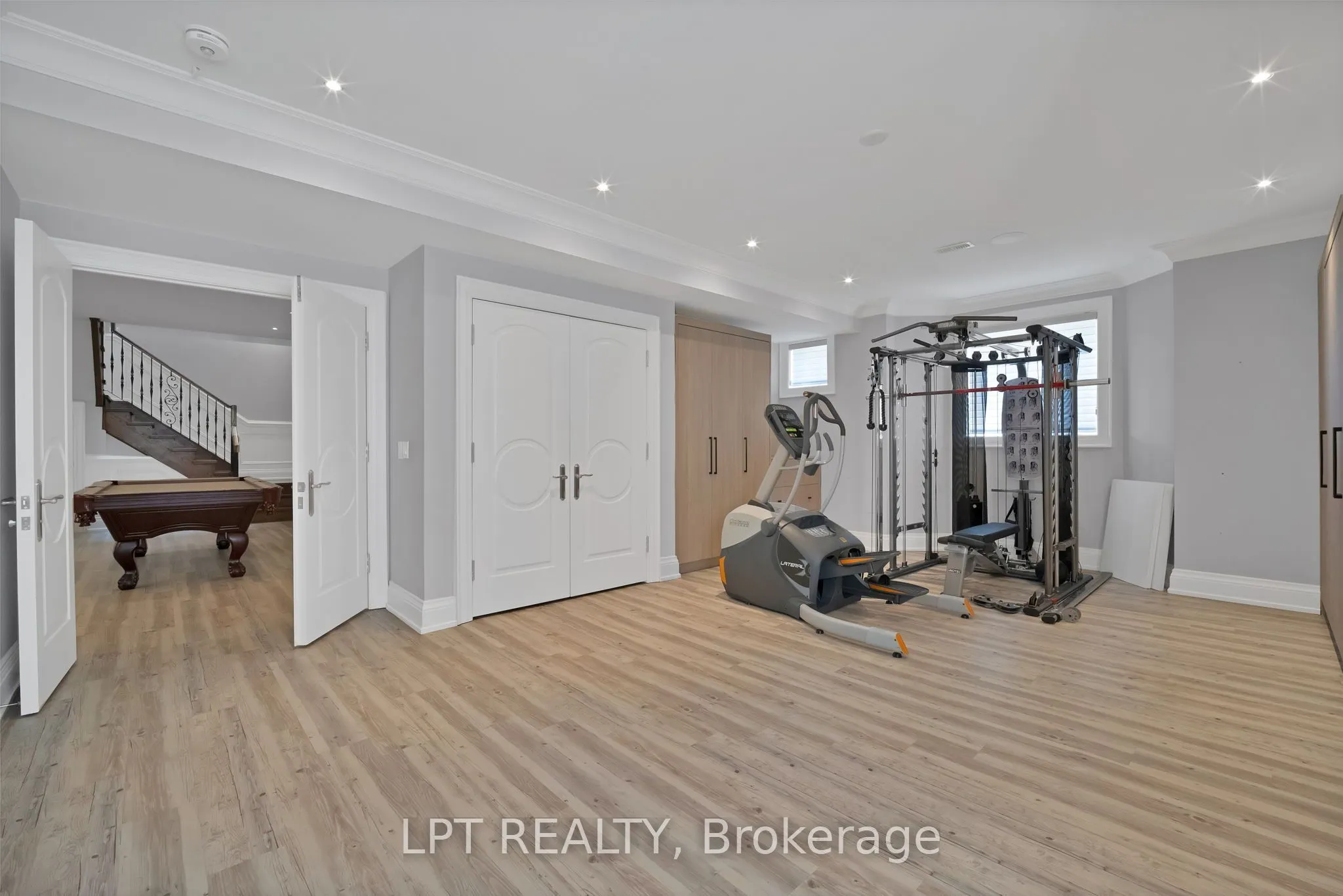 2 Poplar Drive