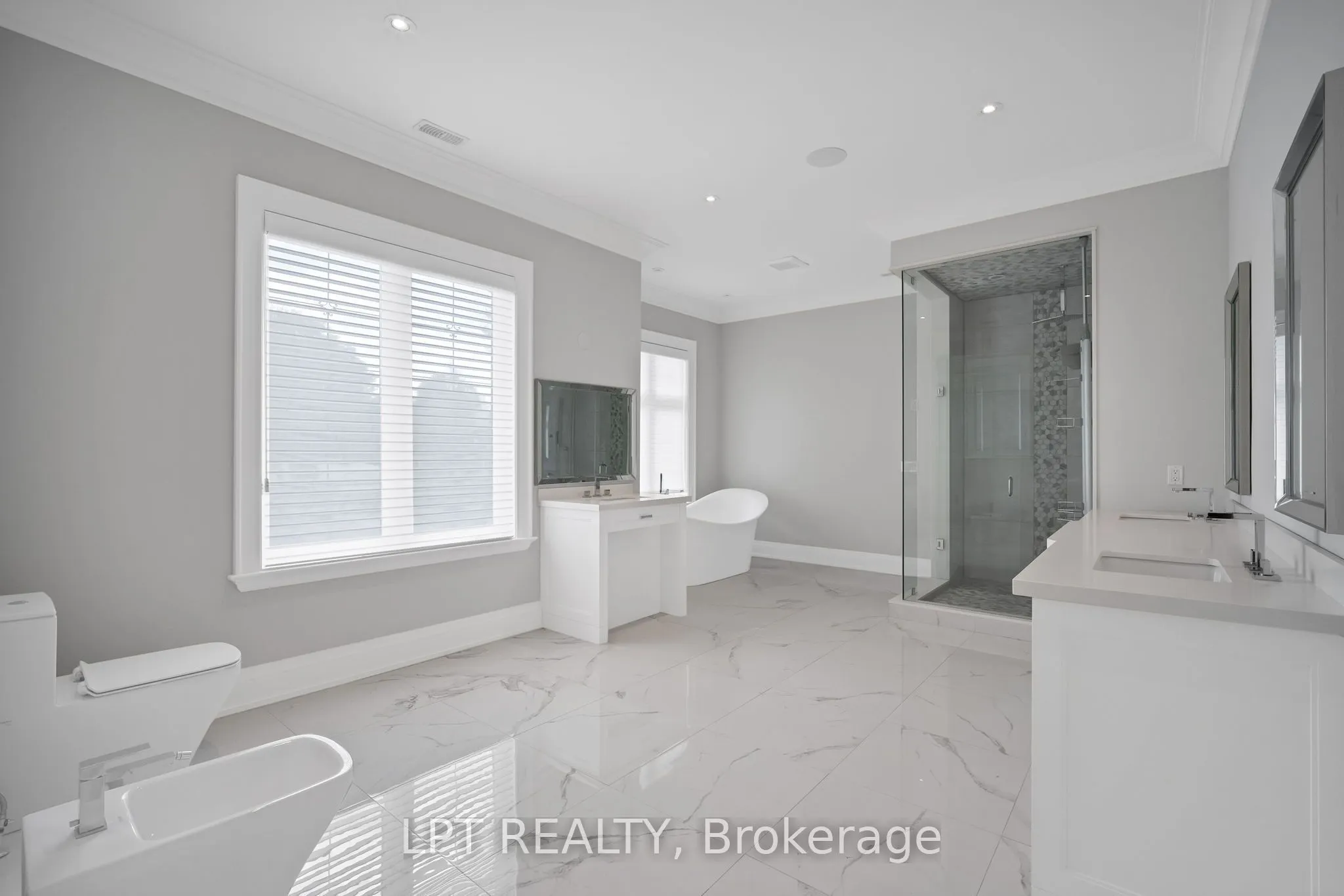 2 Poplar Drive