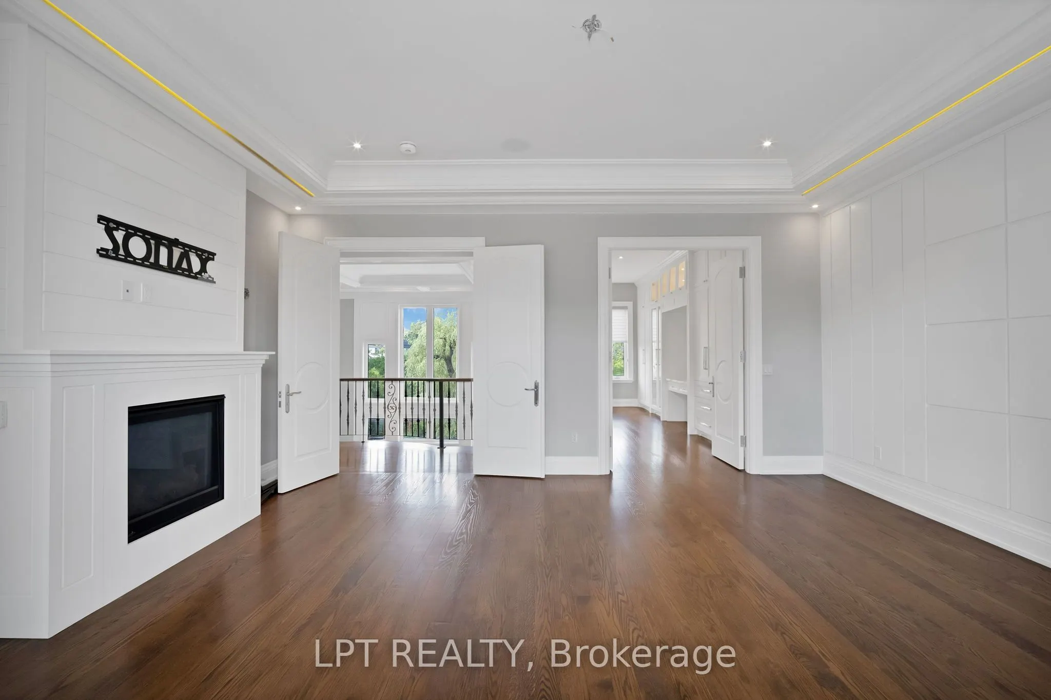 2 Poplar Drive