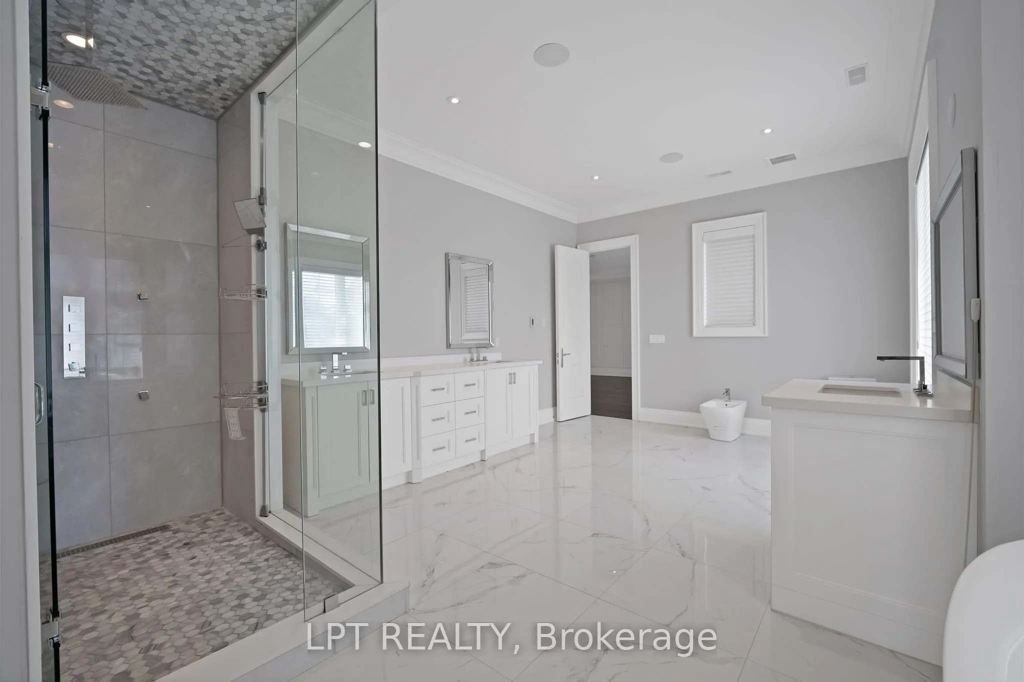 2 Poplar Drive