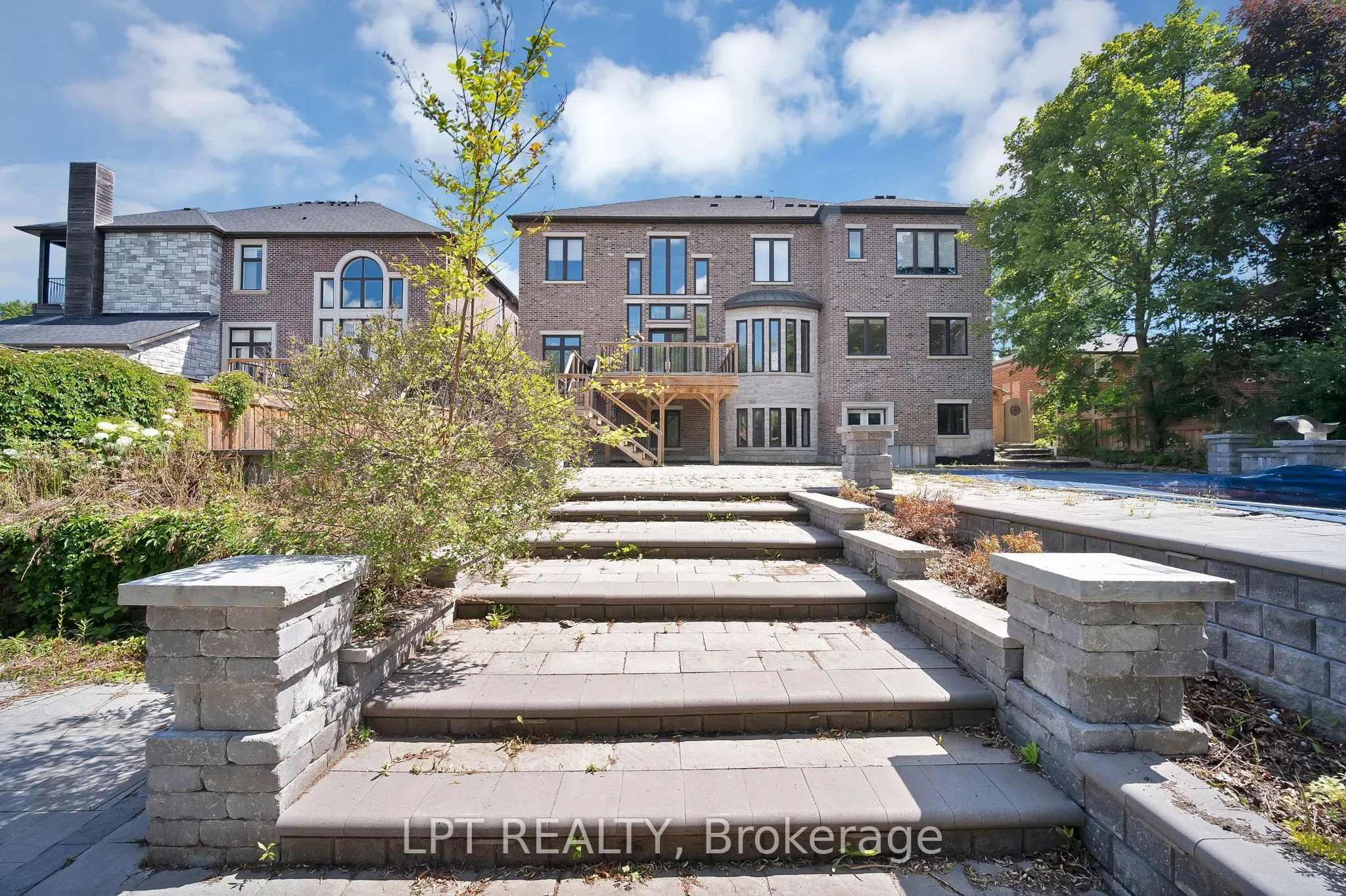 2 Poplar Drive