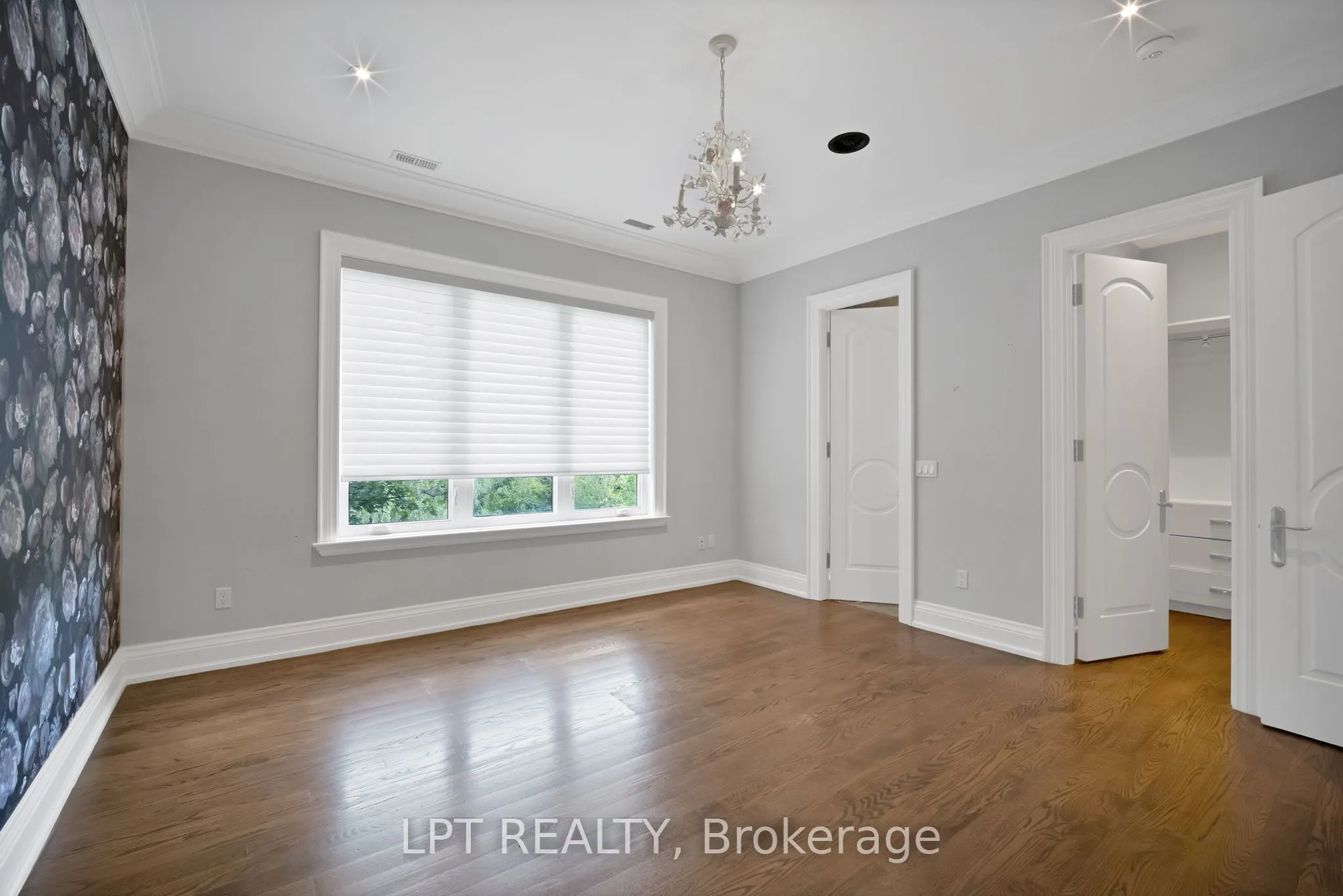2 Poplar Drive