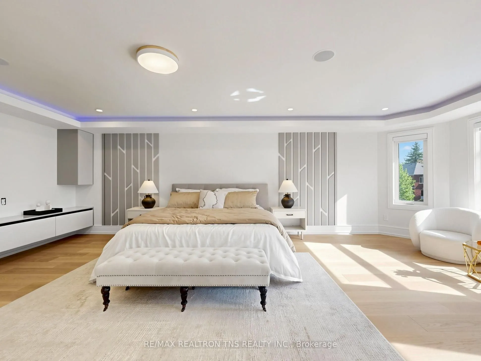 2 Eastgate Crescent