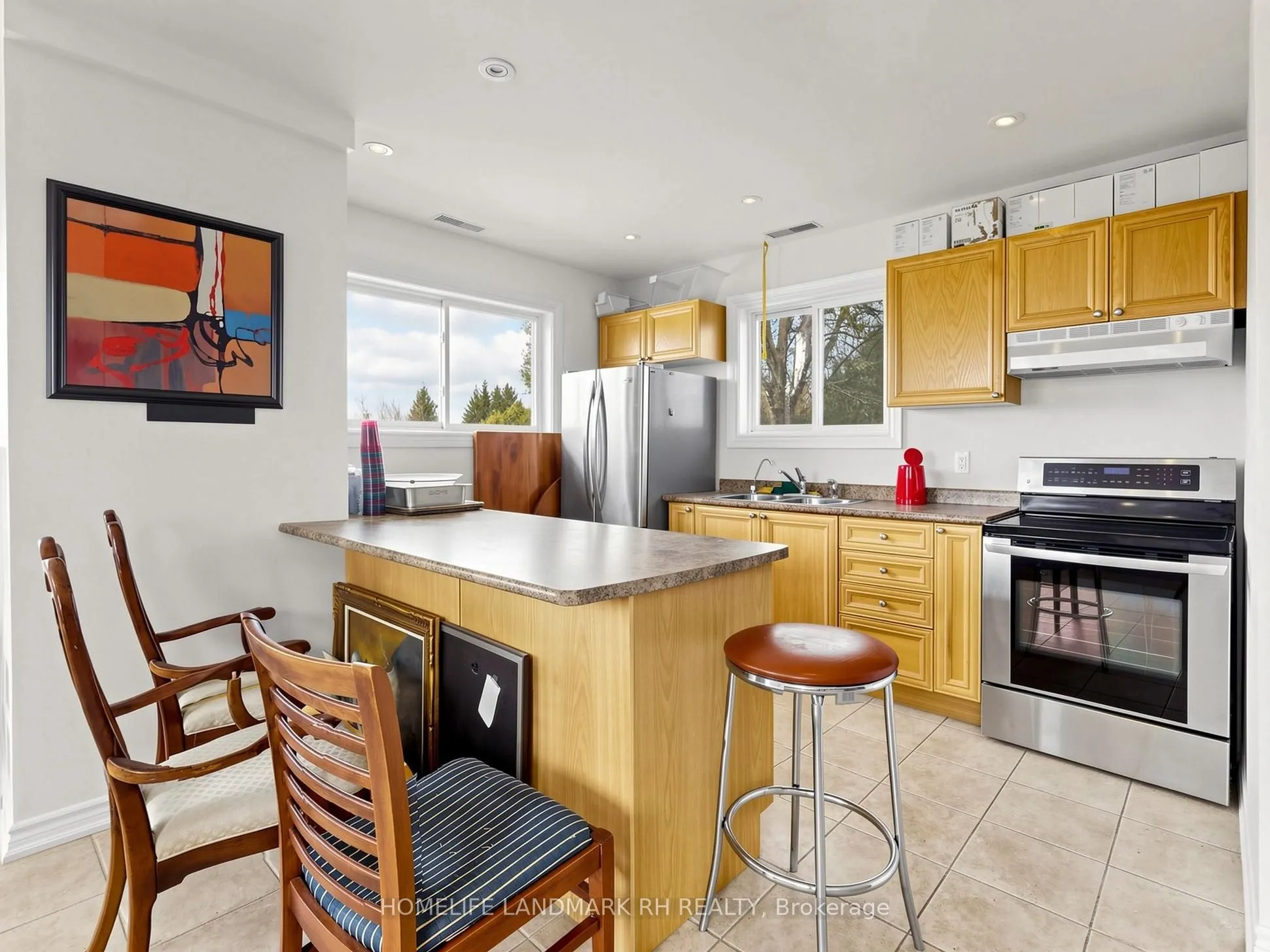 17766 Leslie Street