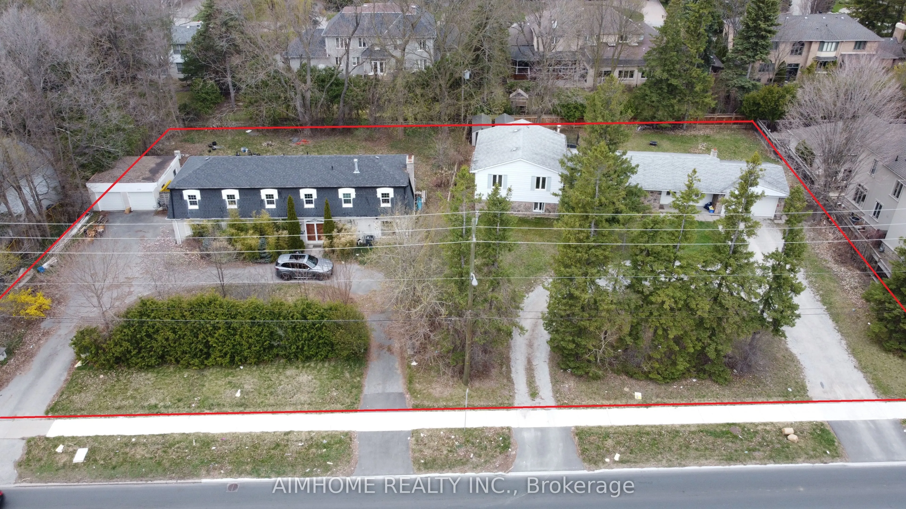 338 Steeles Avenue E