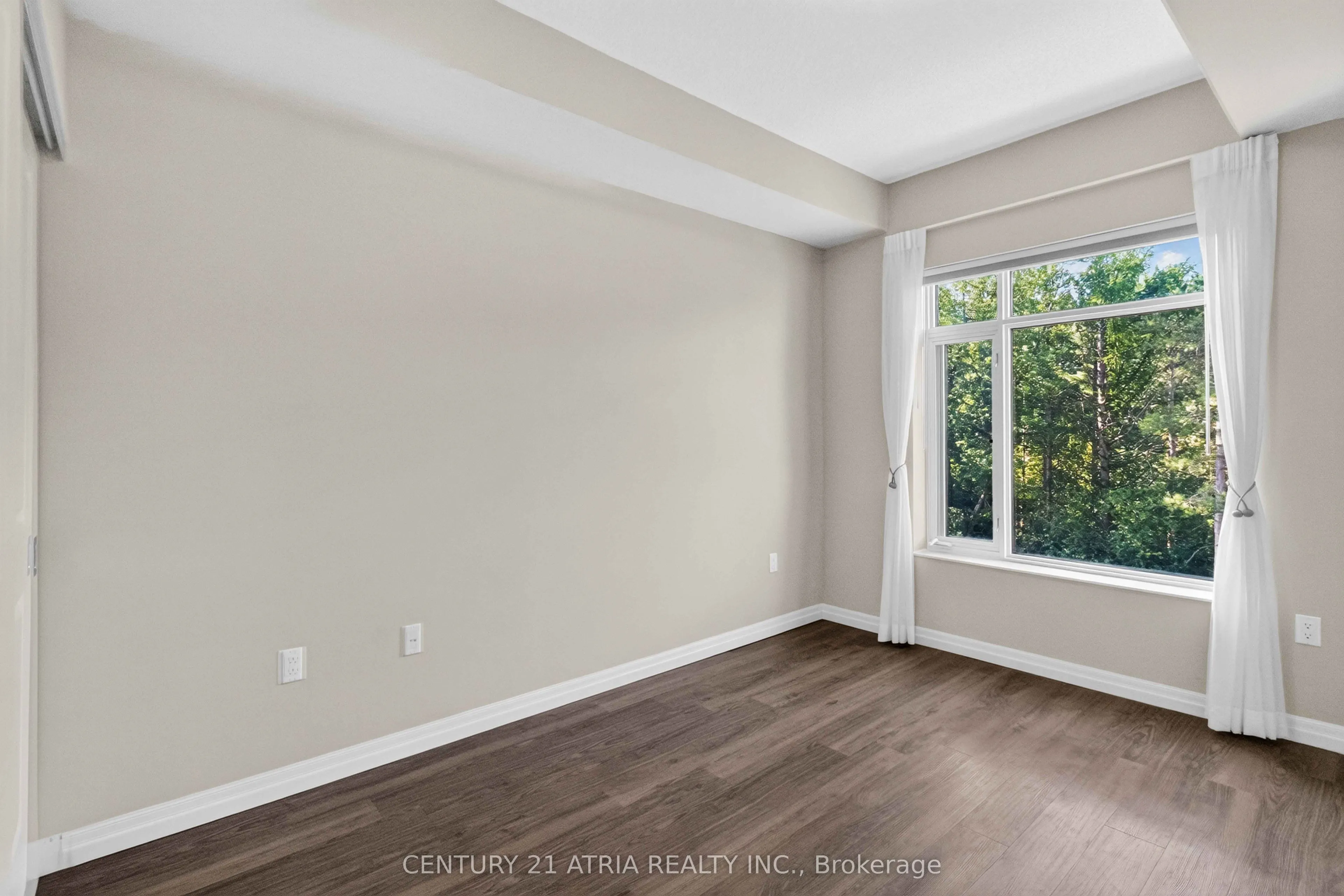 460 William Graham Drive #306