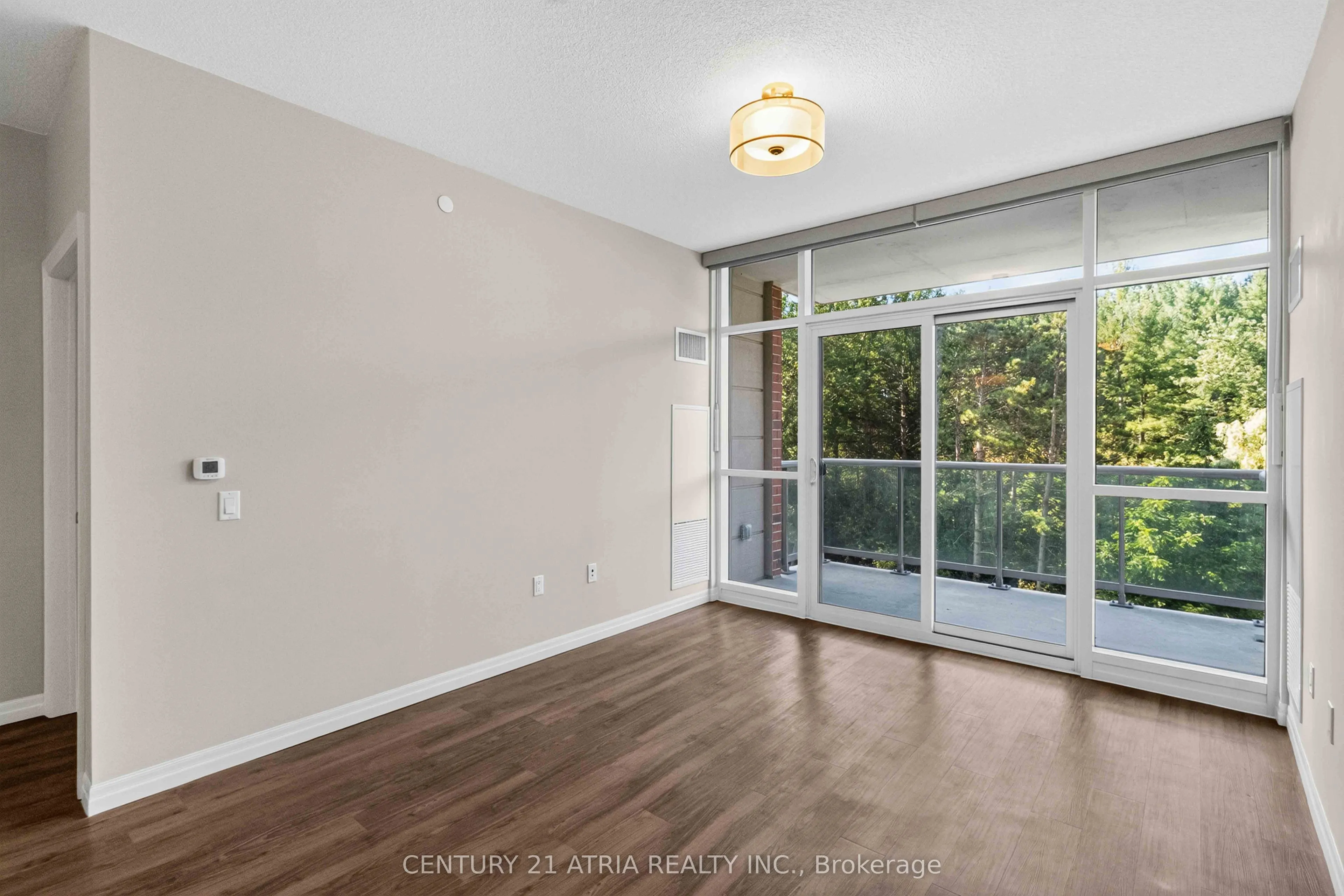 460 William Graham Drive #306